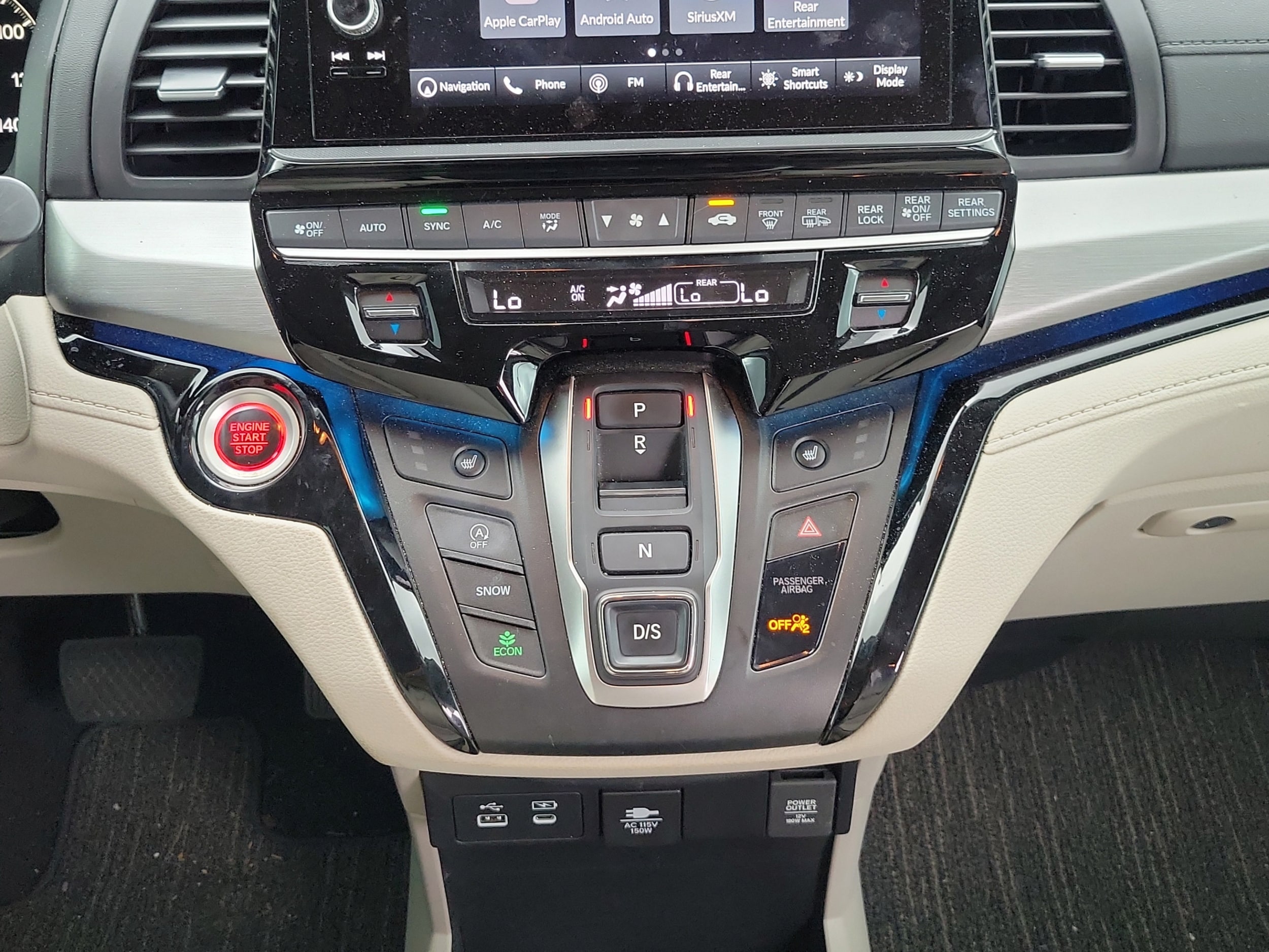 2025 Honda Odyssey Touring - Photo 16