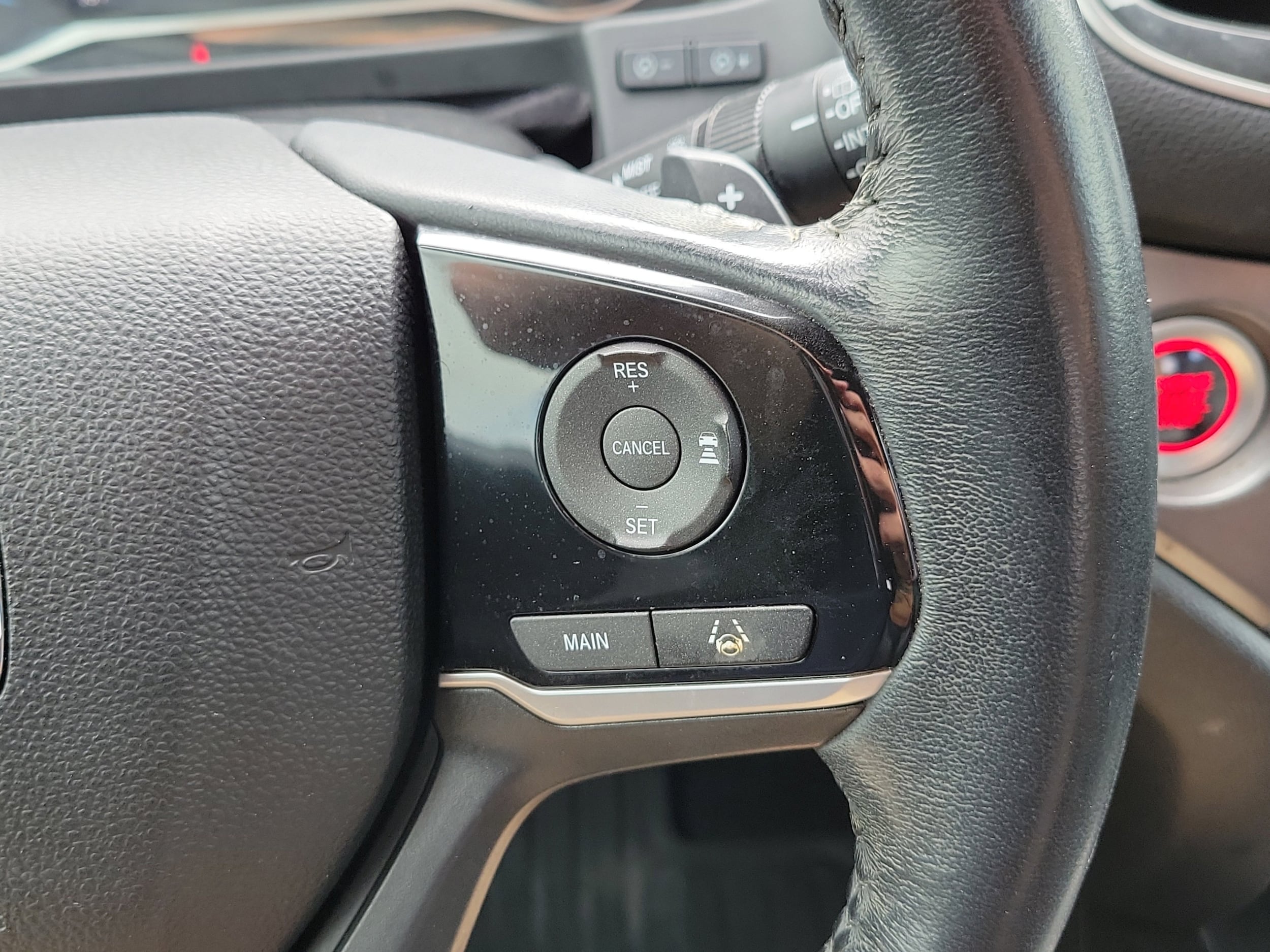 2021 Honda Pilot SE - Photo 32