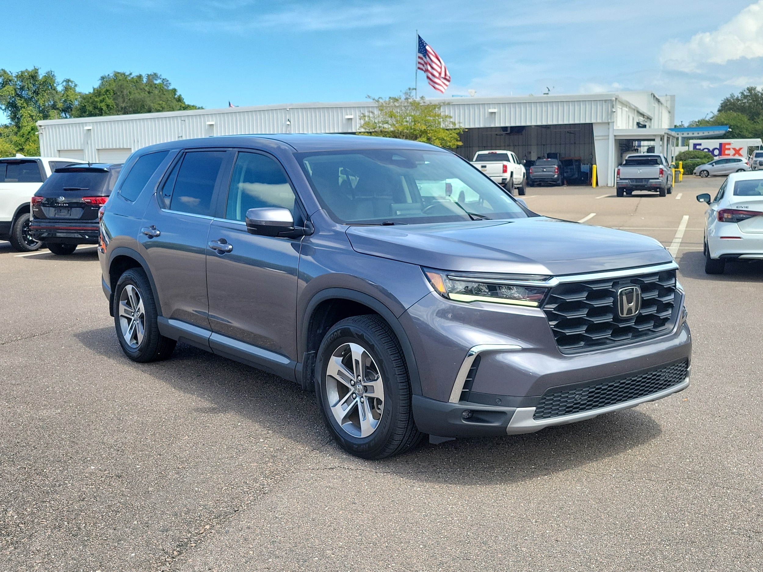 2025 Honda Pilot EX-L - Photo 8