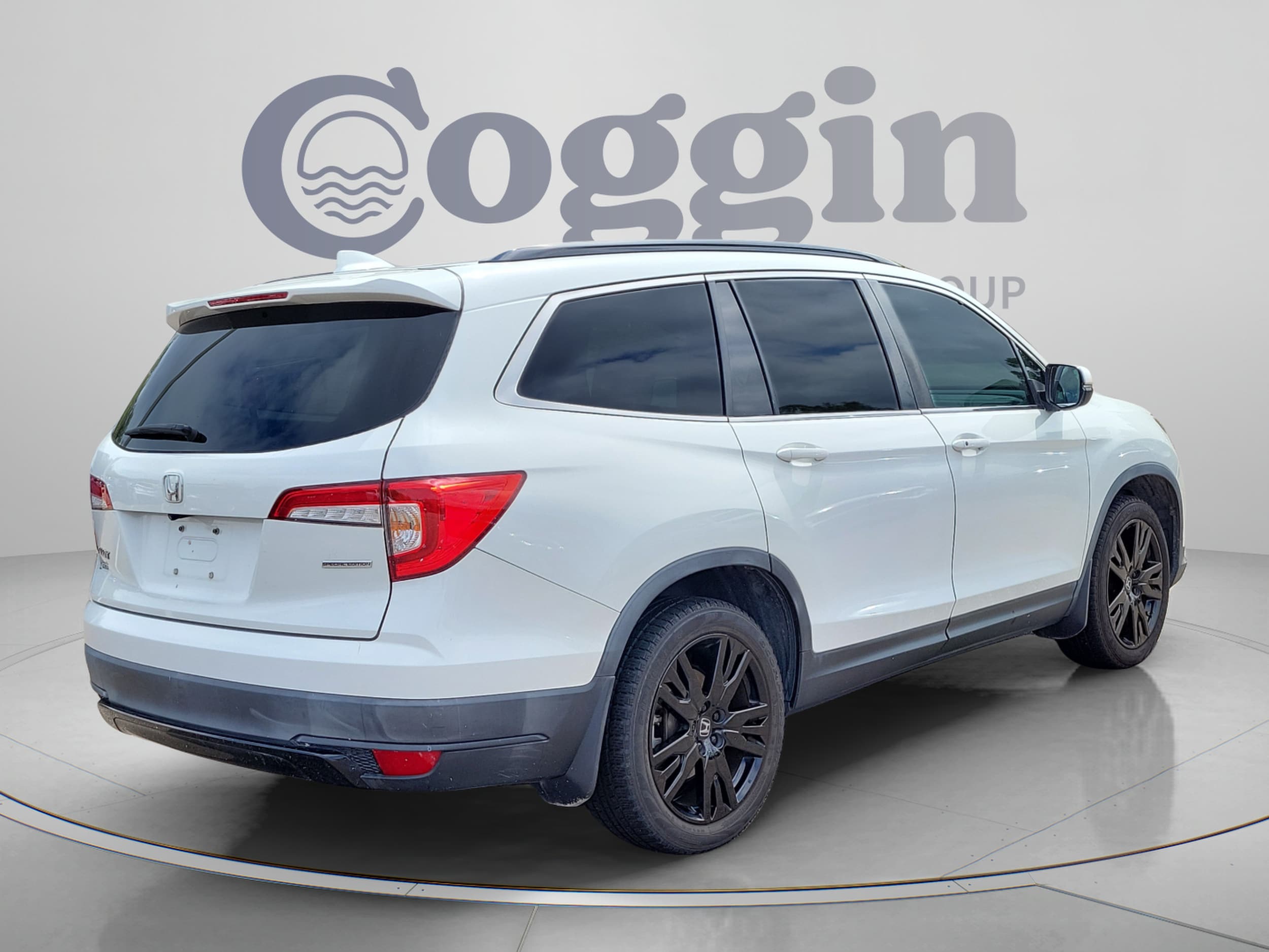 2021 Honda Pilot SE - Photo 6