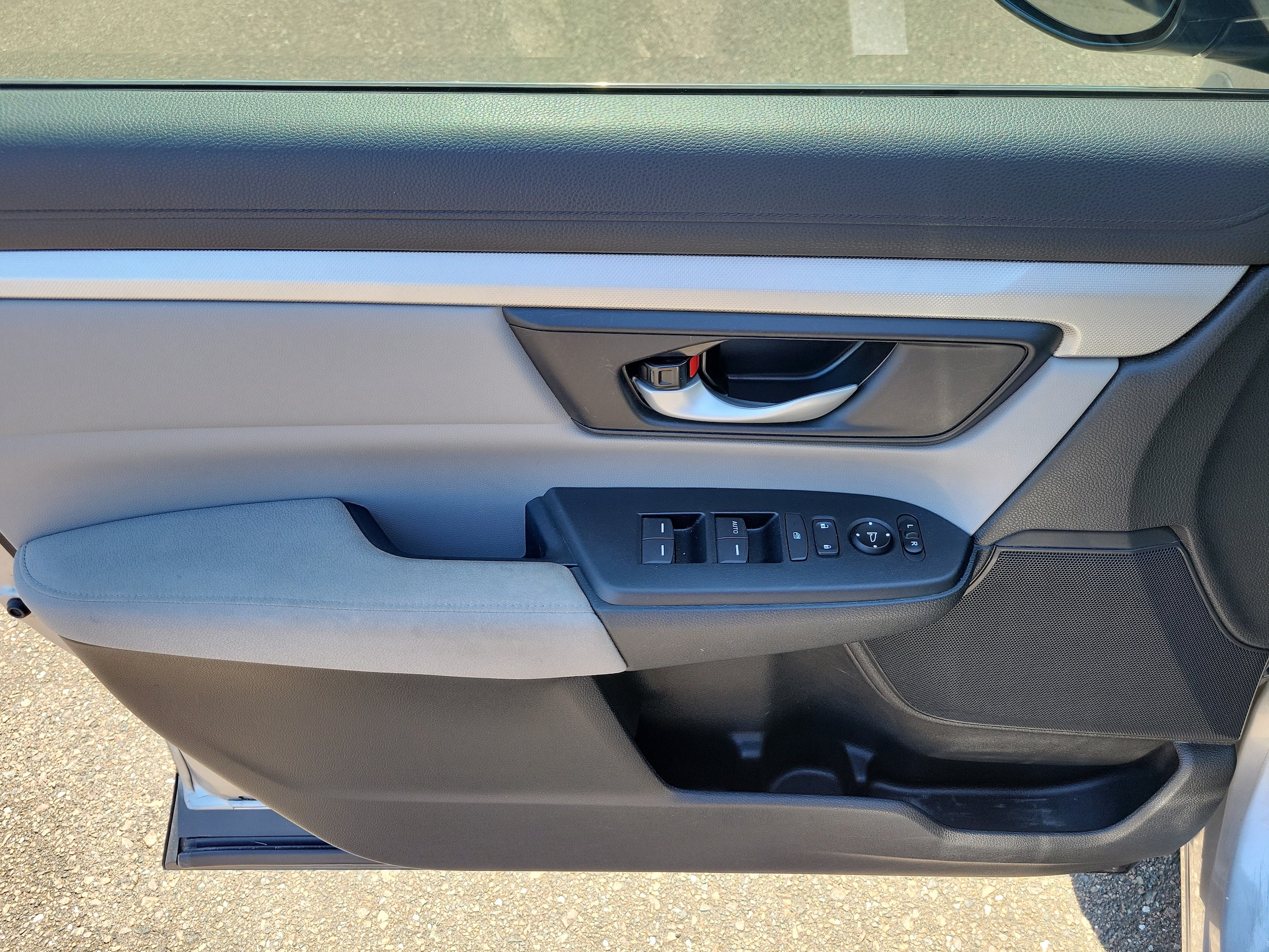 2019 Honda CR-V LX - Photo 22