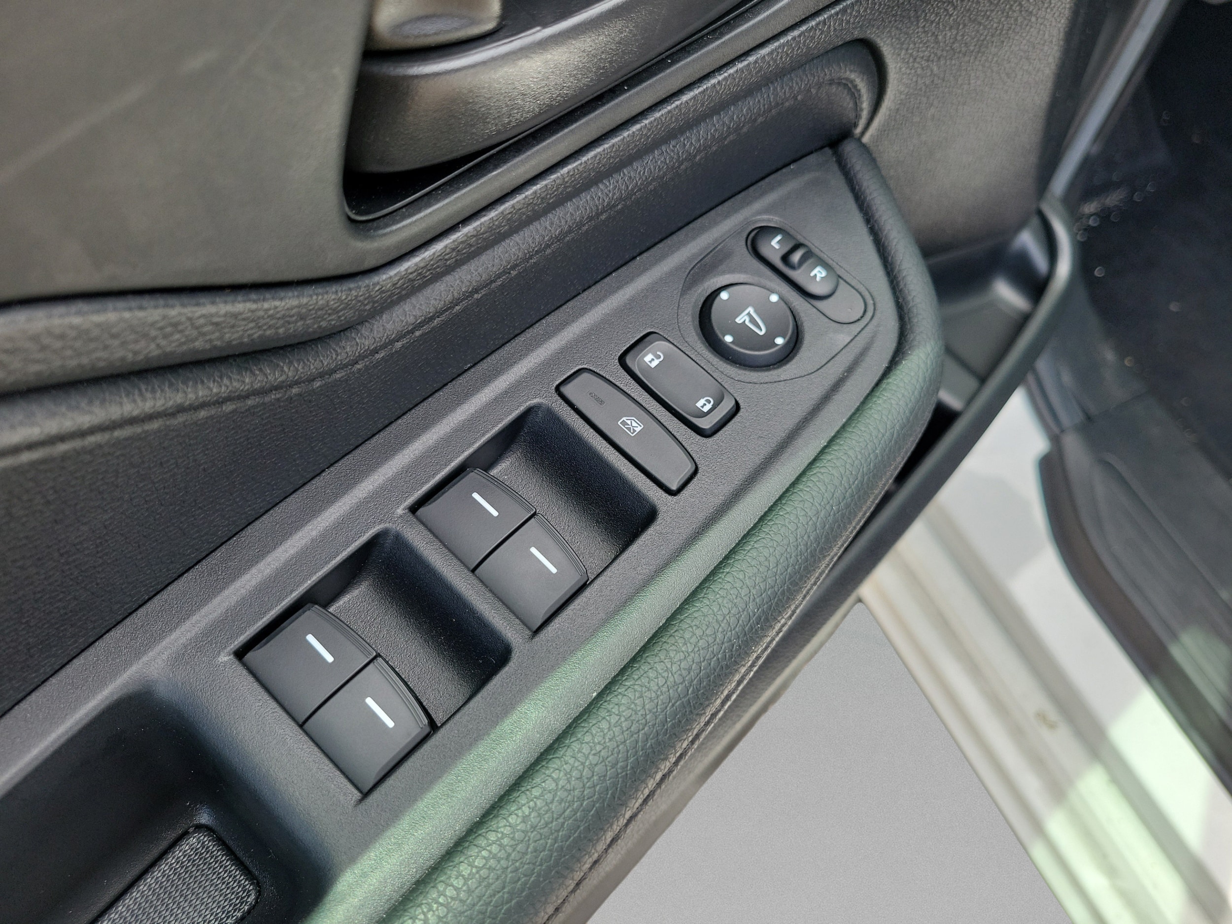 2026 Honda Odyssey Sport L - Photo 25