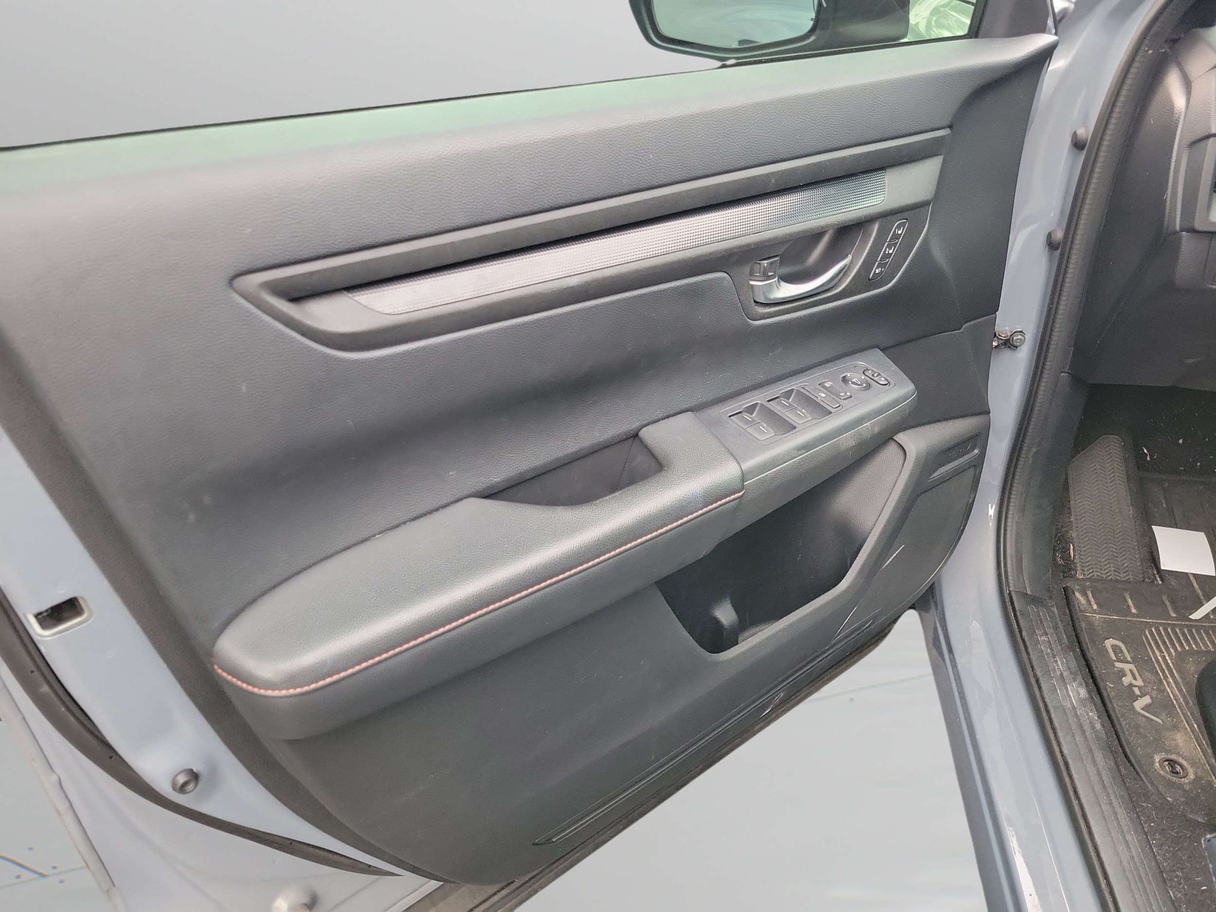 2024 Honda CR-V Sport-L - Photo 28