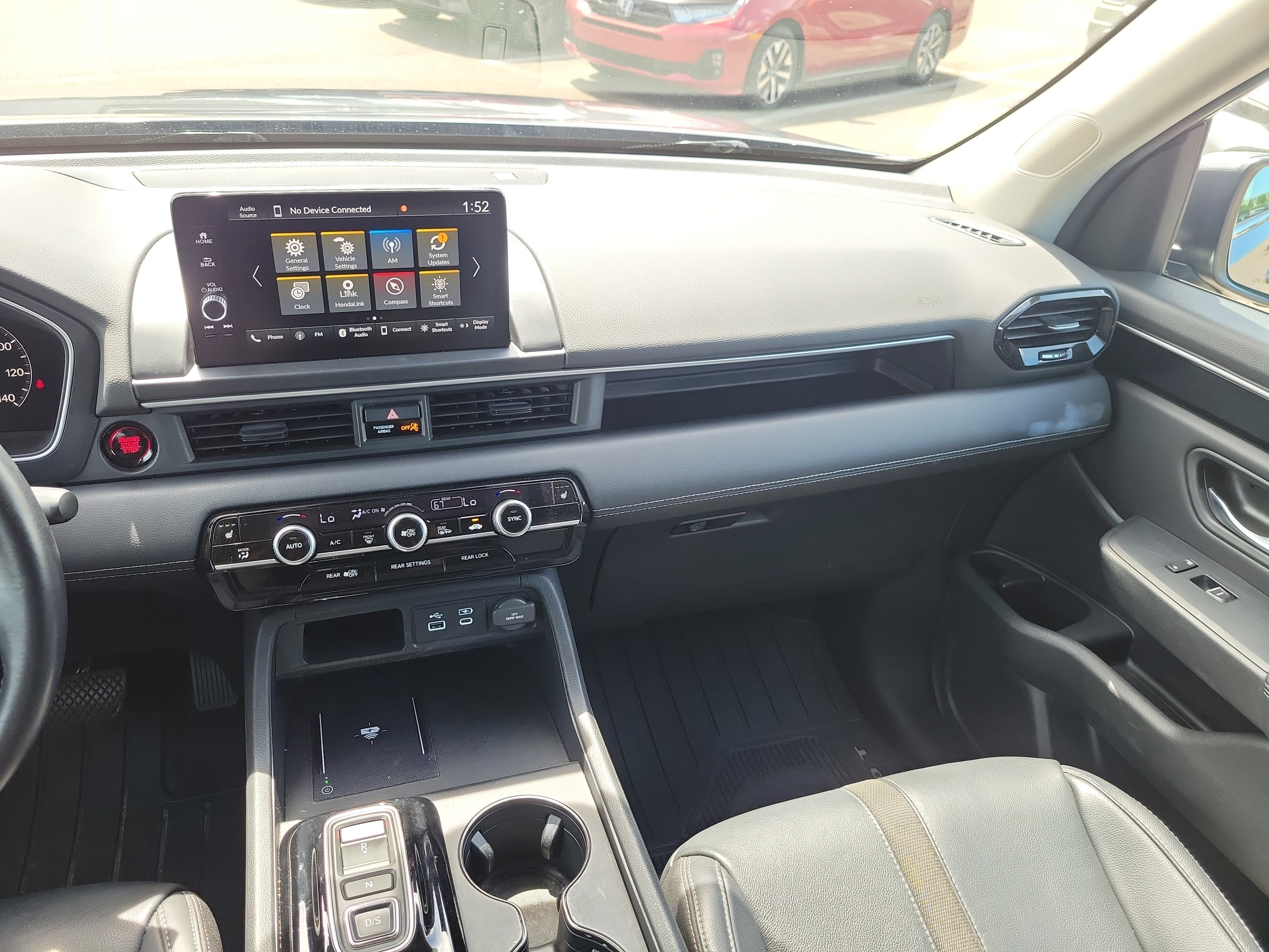 2025 Honda Pilot EX-L - Photo 17