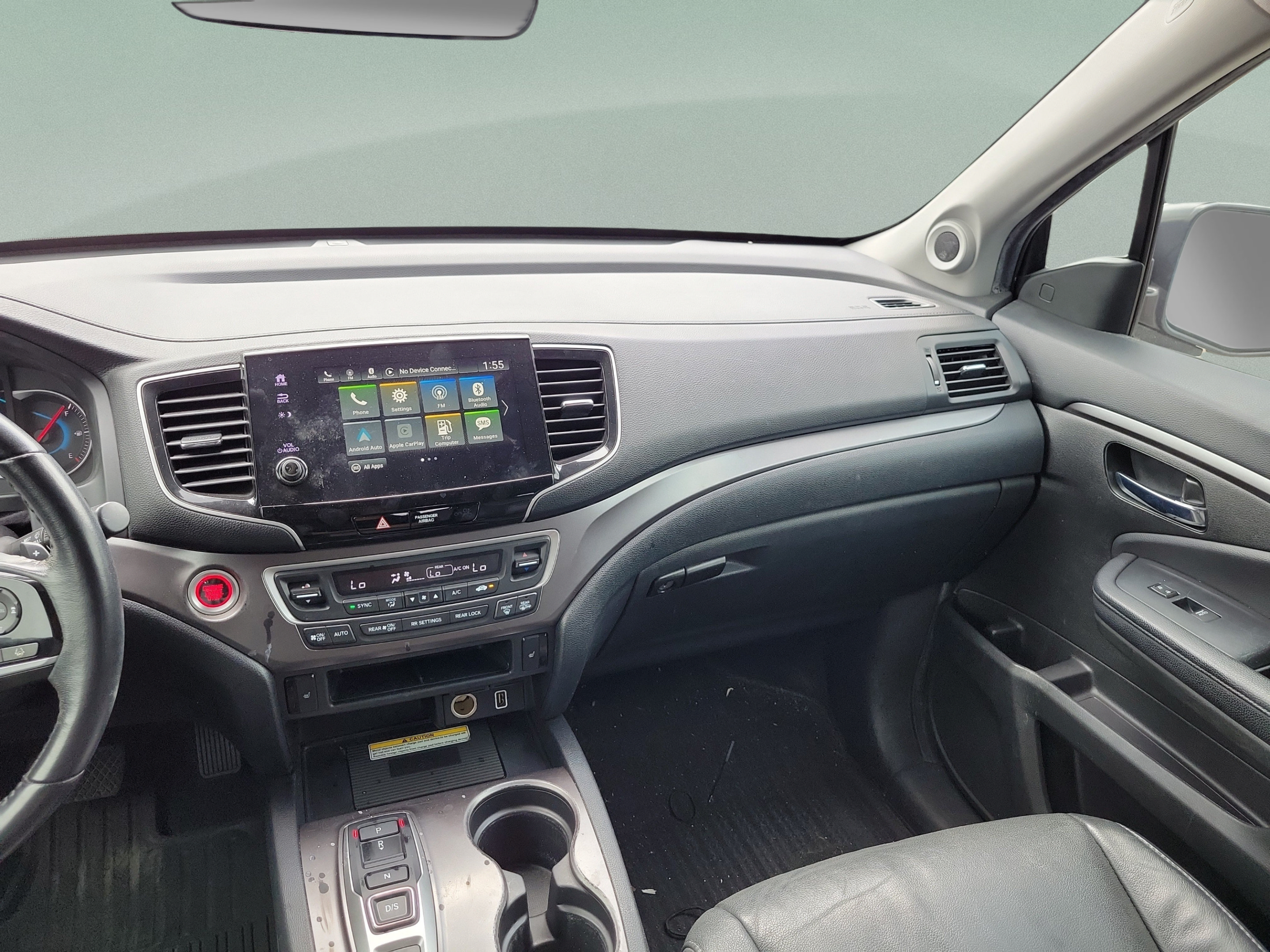 2021 Honda Pilot SE - Photo 18