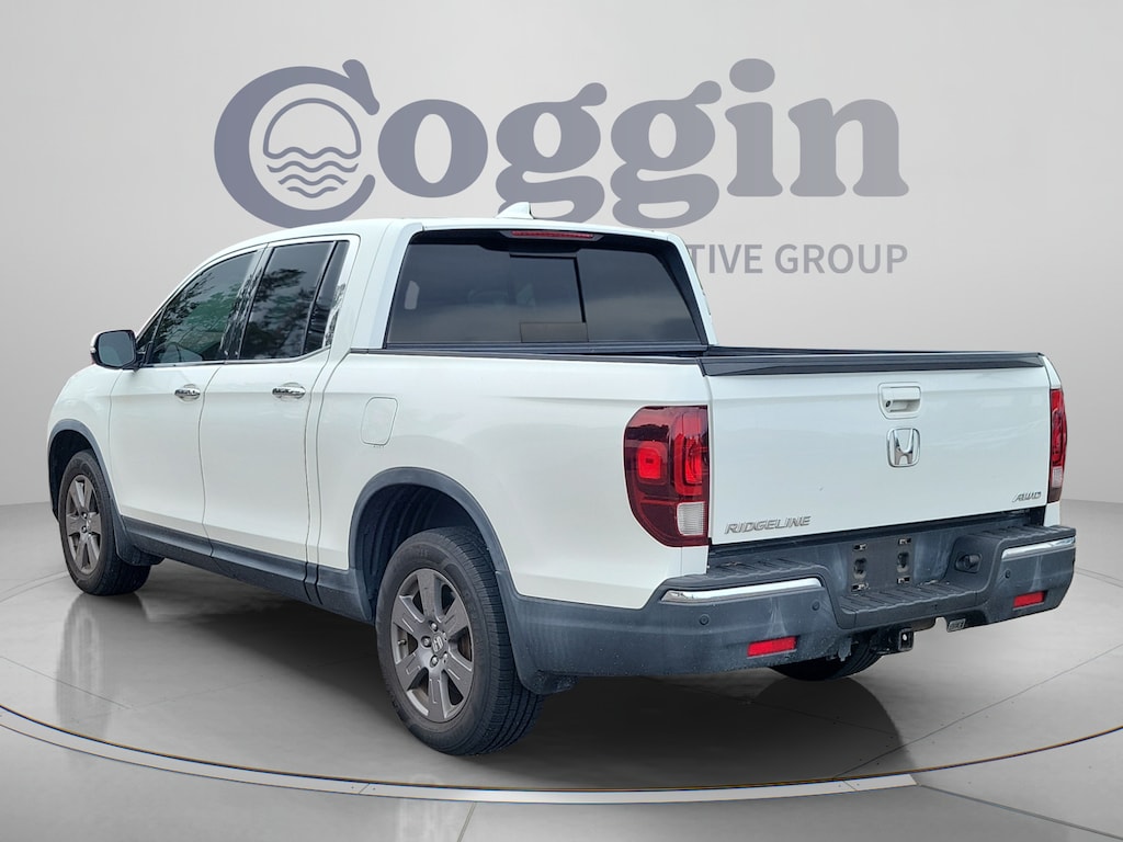 Certified 2020 Honda Ridgeline RTL-E Truck Crew Cab