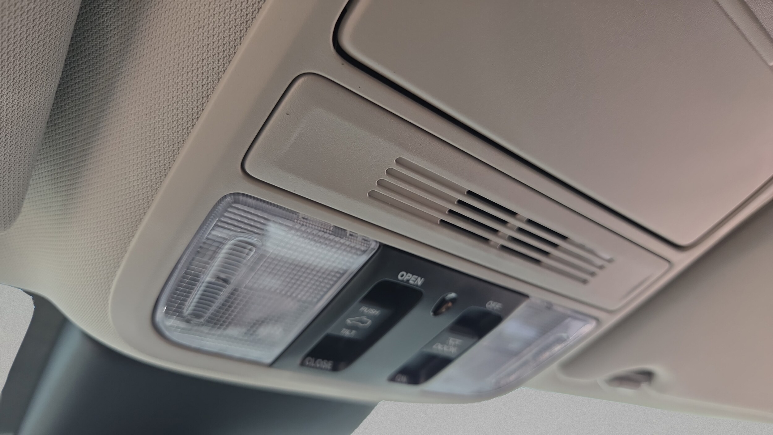 2026 Honda Odyssey EX-L - Photo 30