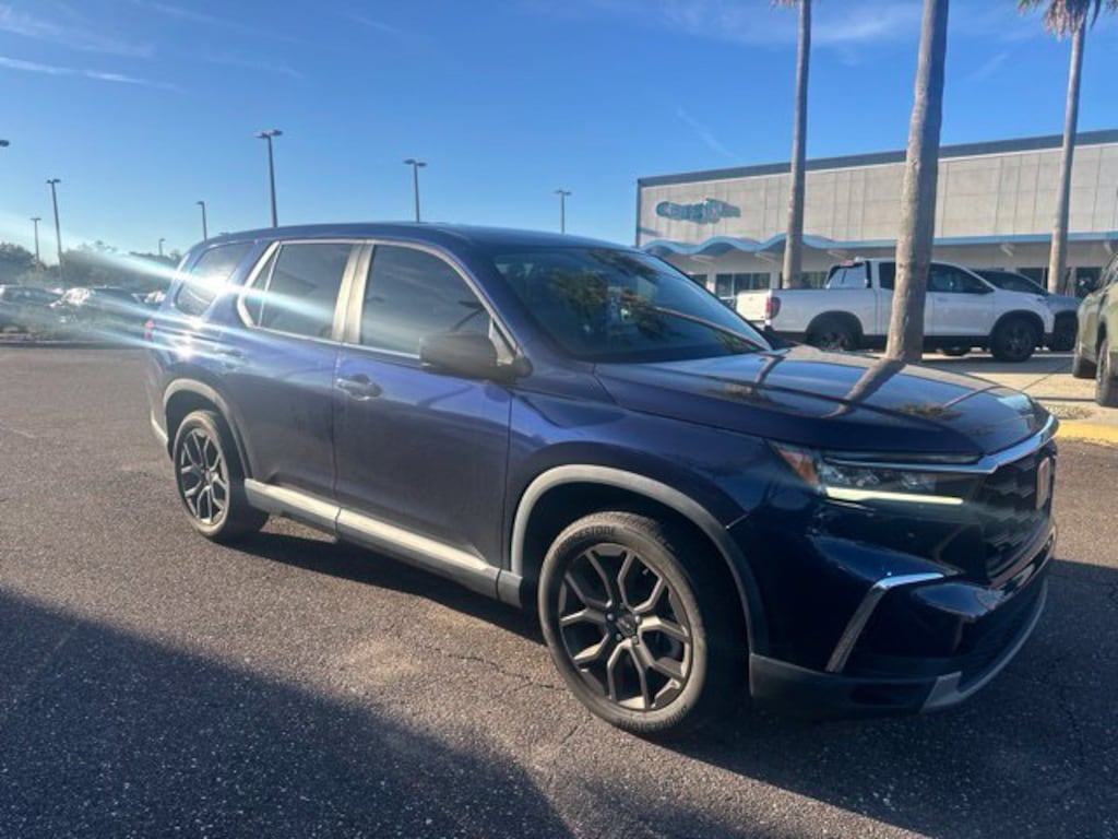 Certified 2024 Honda Pilot EX-L 7 Passenger SUV