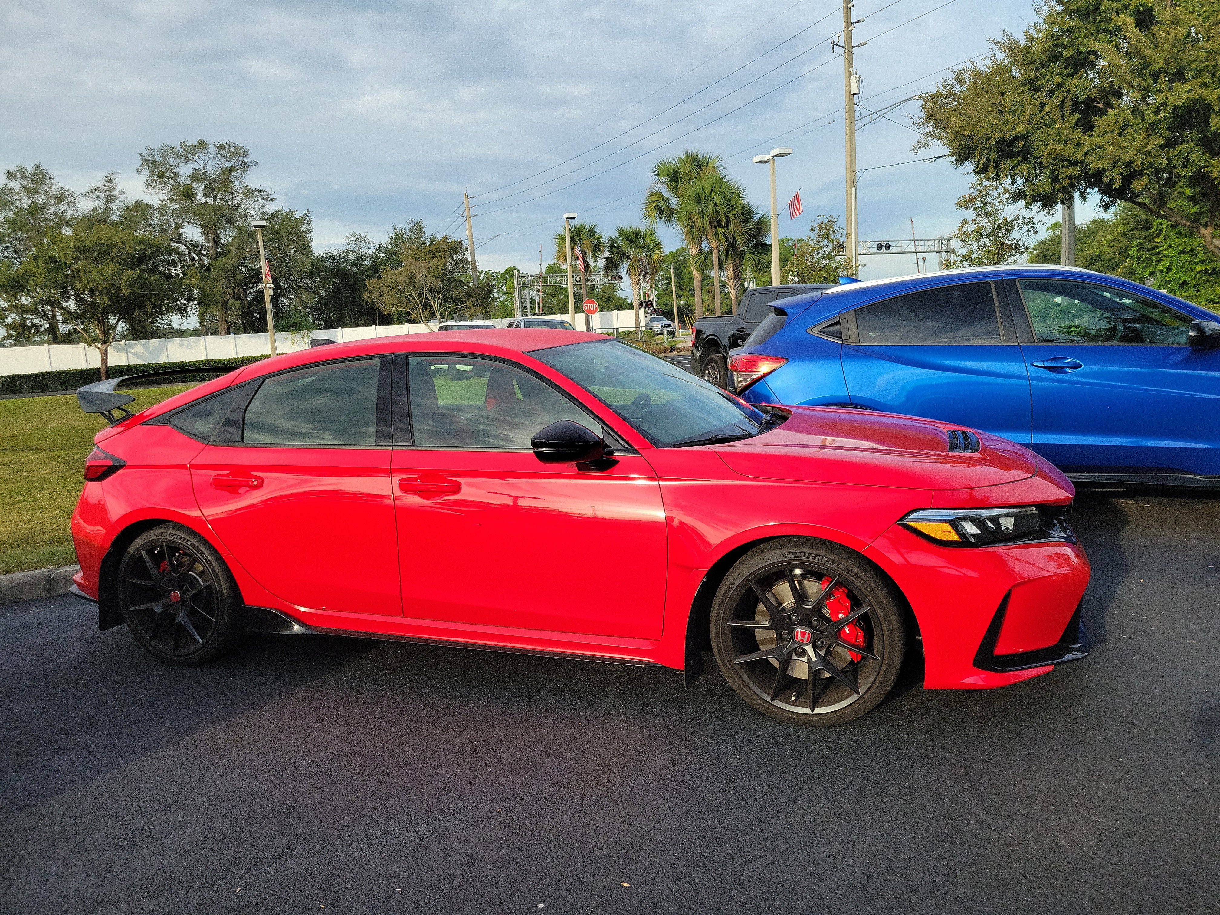 2025 Honda Civic Hatchback Type-R - Photo 9