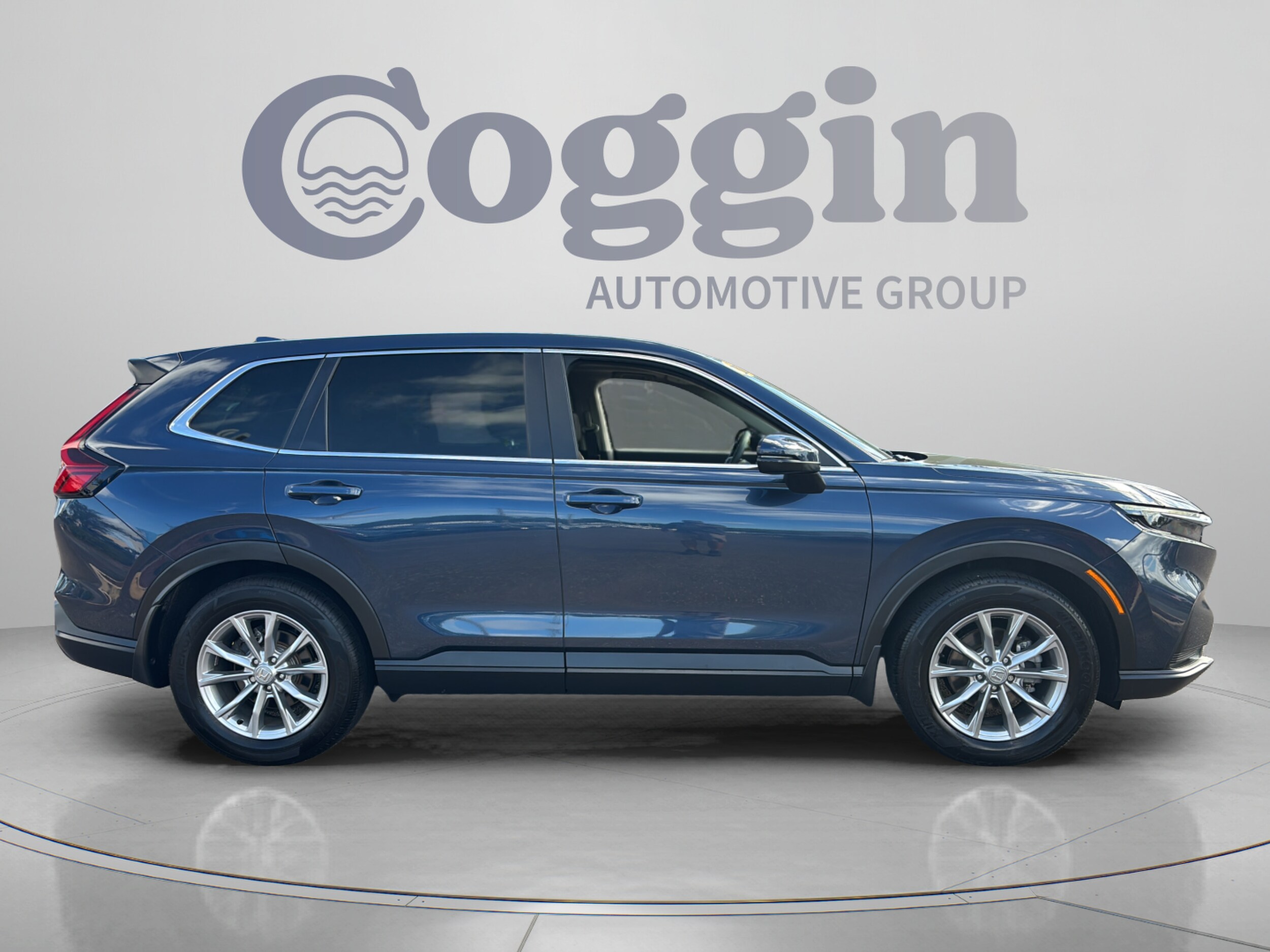 2025 Honda CR-V EX - Photo 7