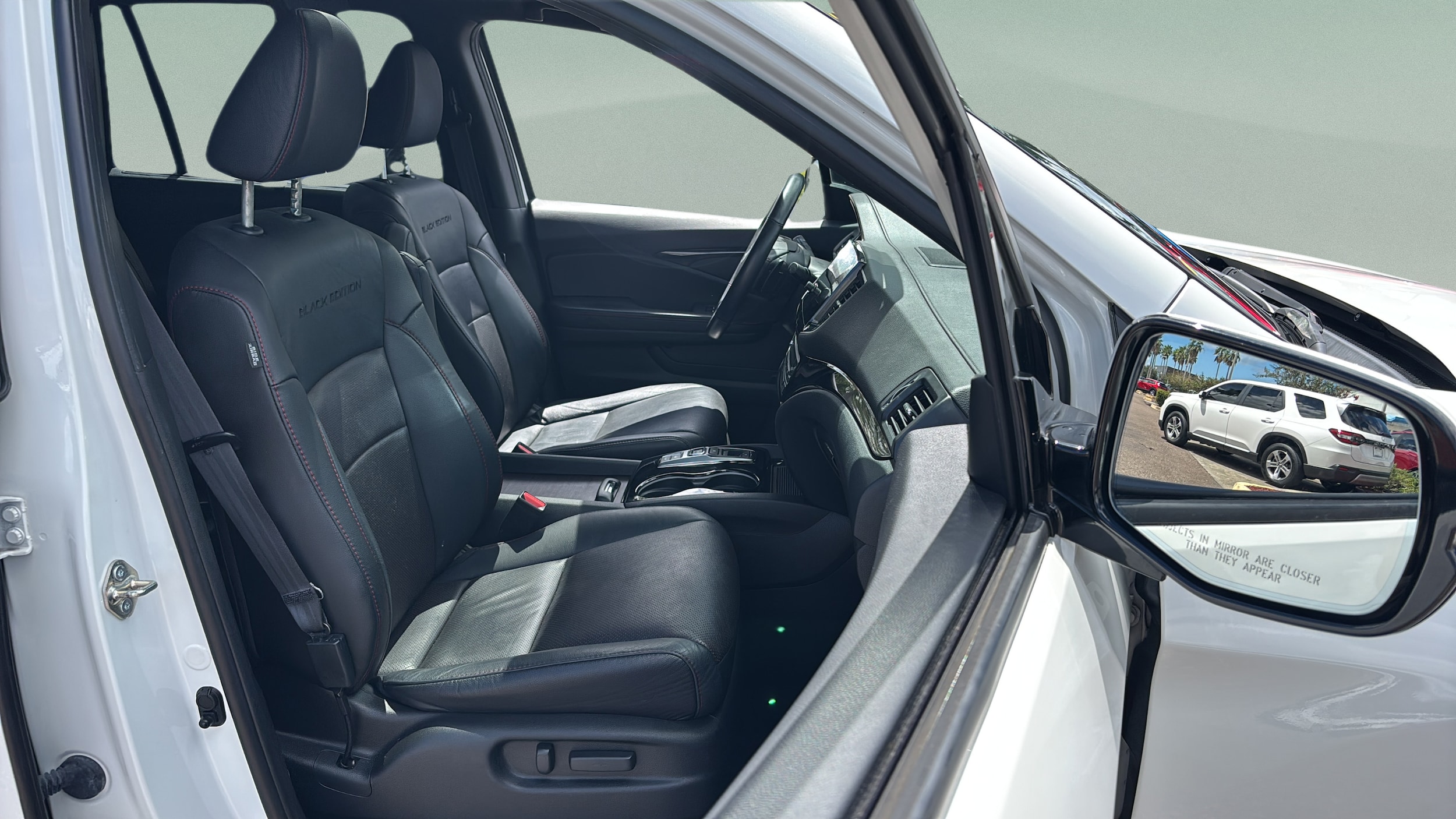 2021 Honda Pilot Black Edition - Photo 26