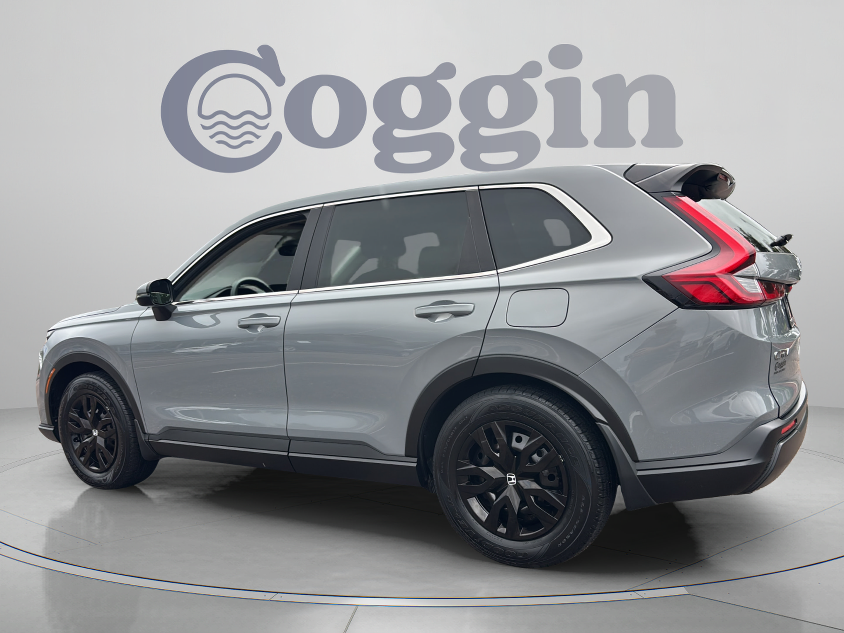 2025 Honda CR-V LX - Photo 4