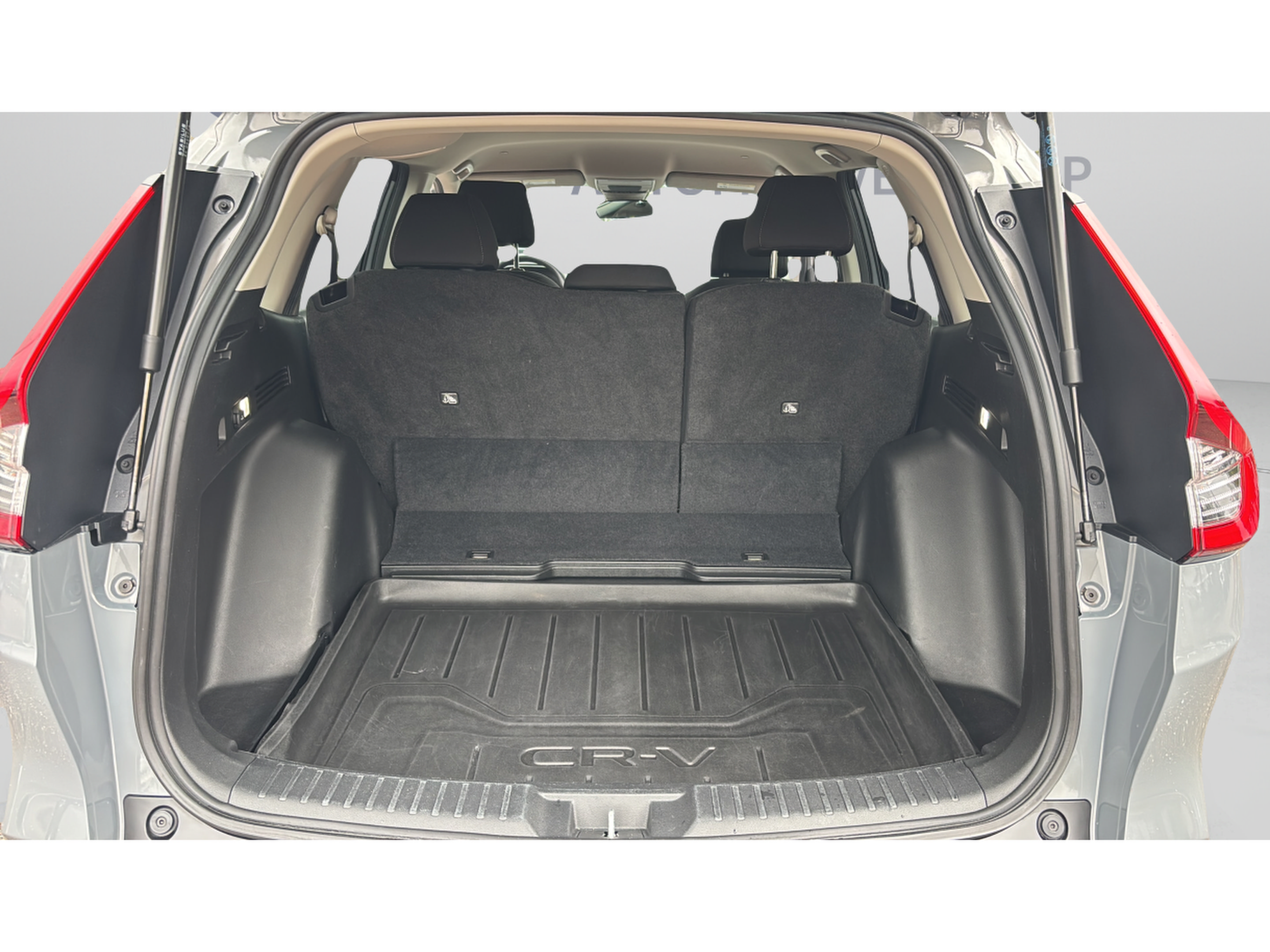 2025 Honda CR-V LX - Photo 13