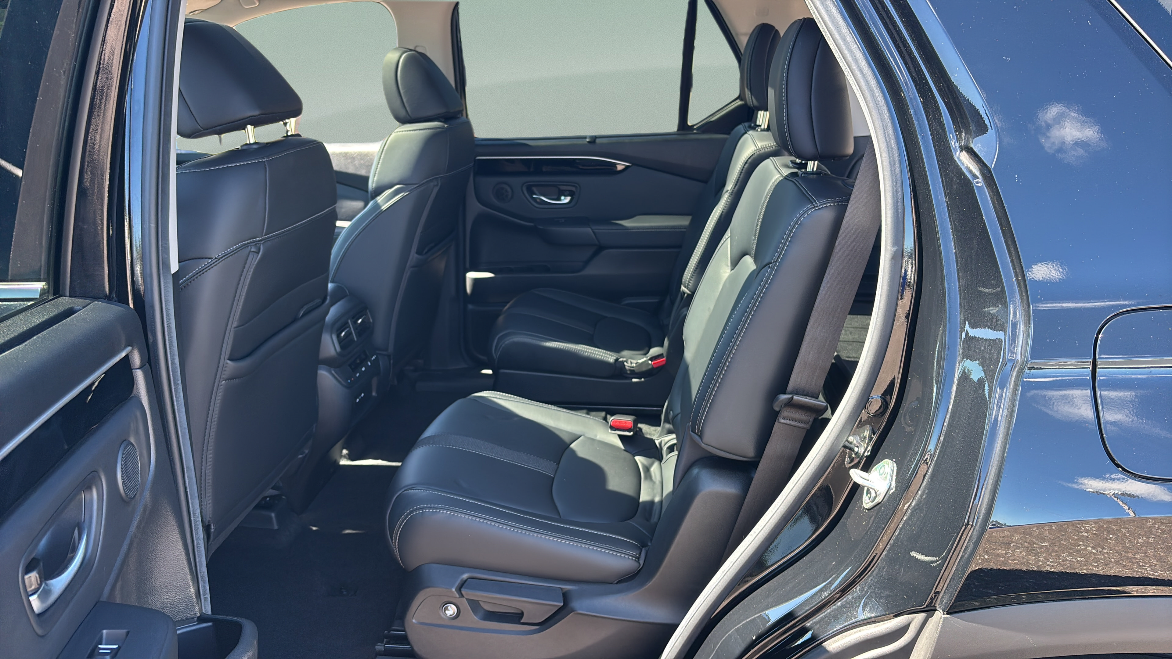 2025 Honda Pilot Touring - Photo 12