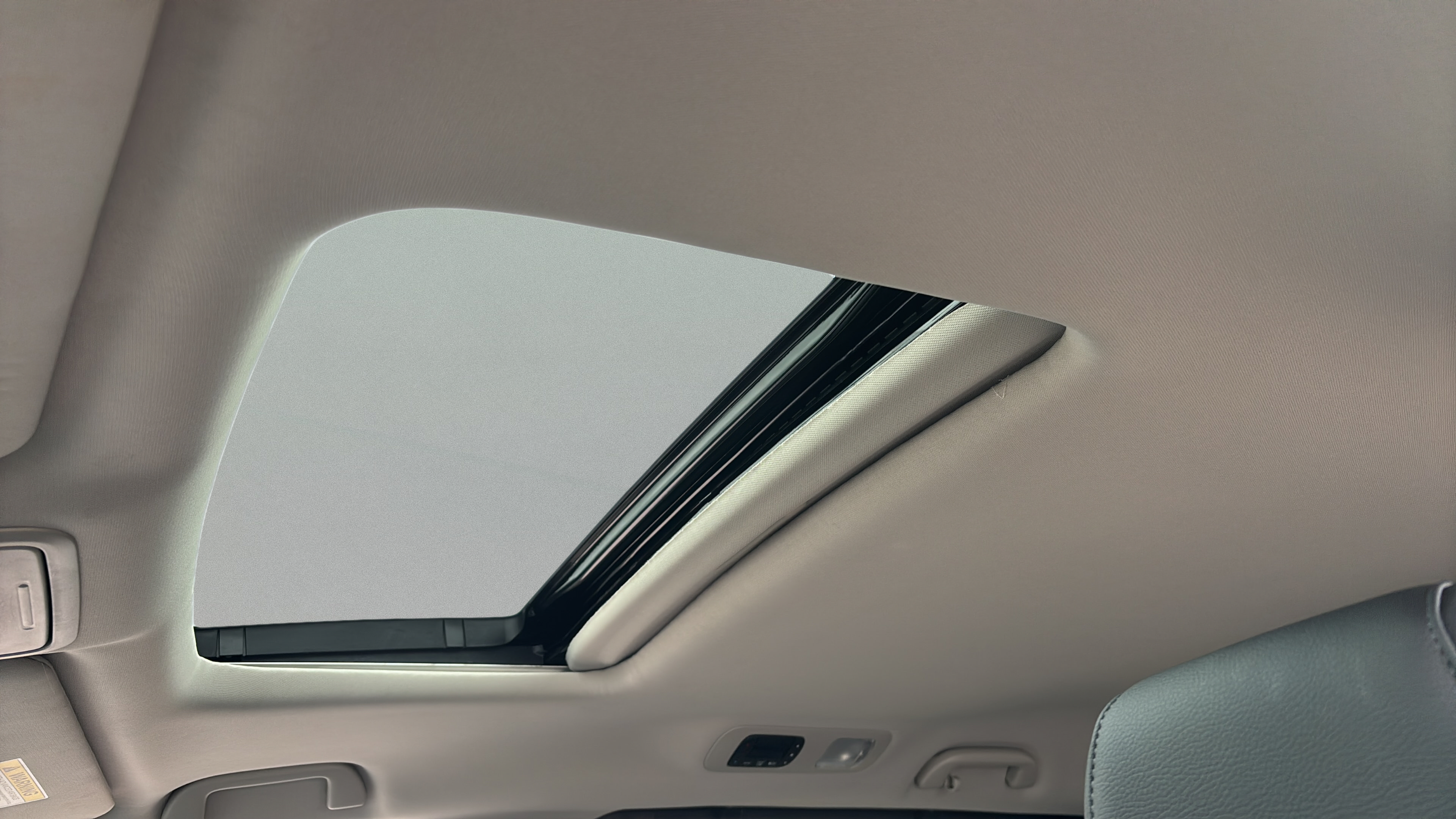 2026 Honda Odyssey EX-L - Photo 13