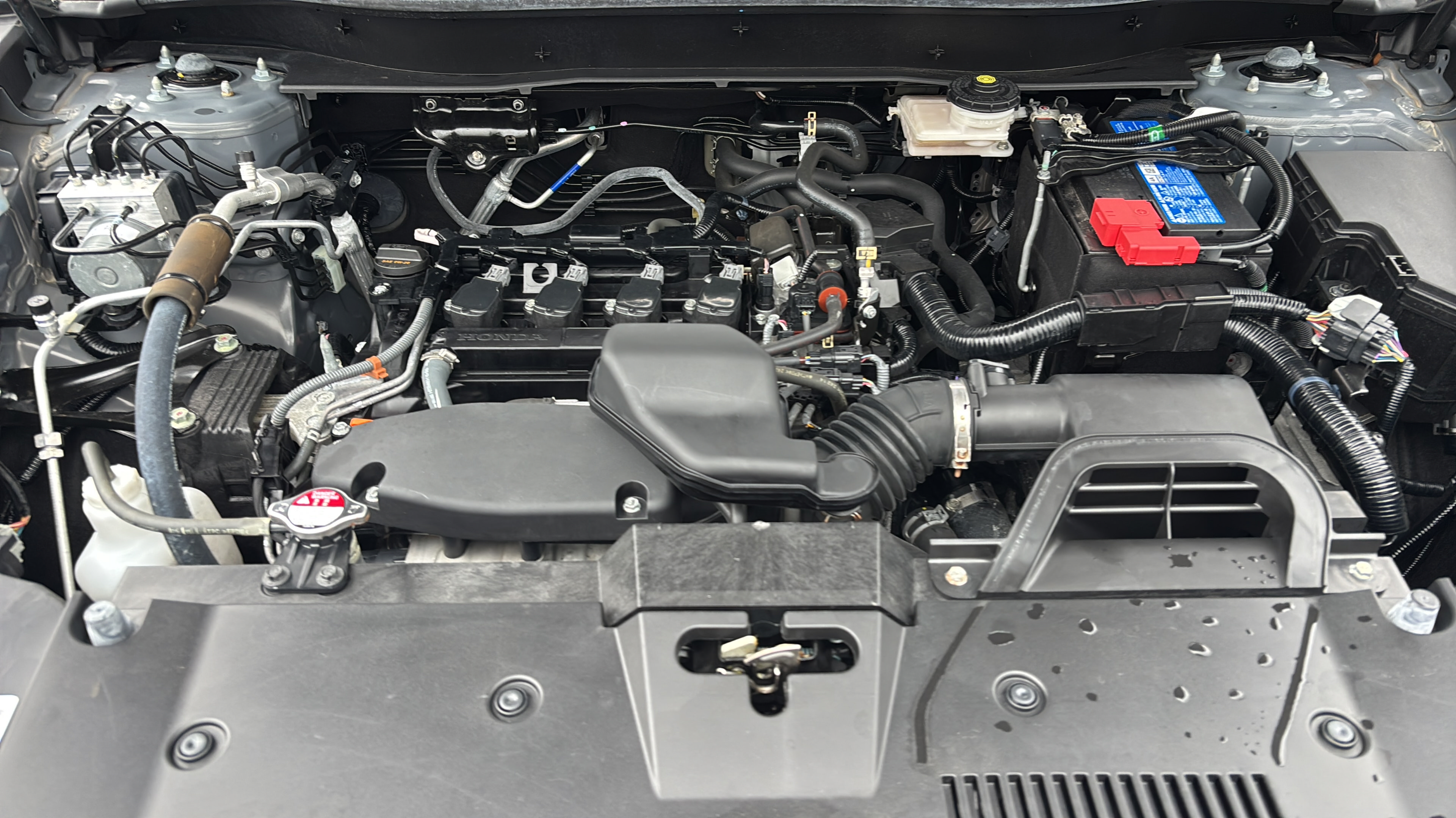 2025 Honda CR-V LX - Photo 17