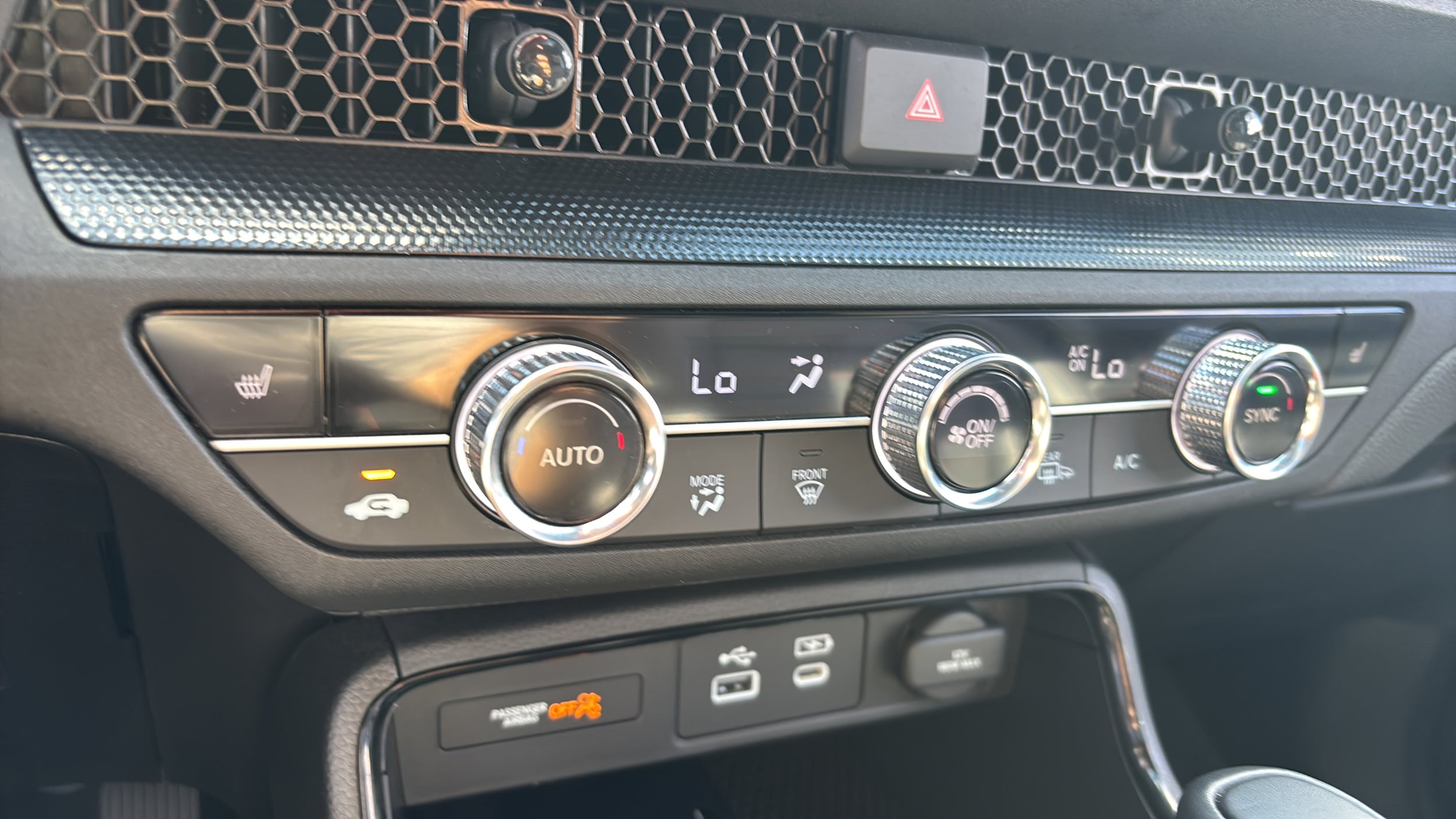 2024 Honda CR-V Sport-L - Photo 32