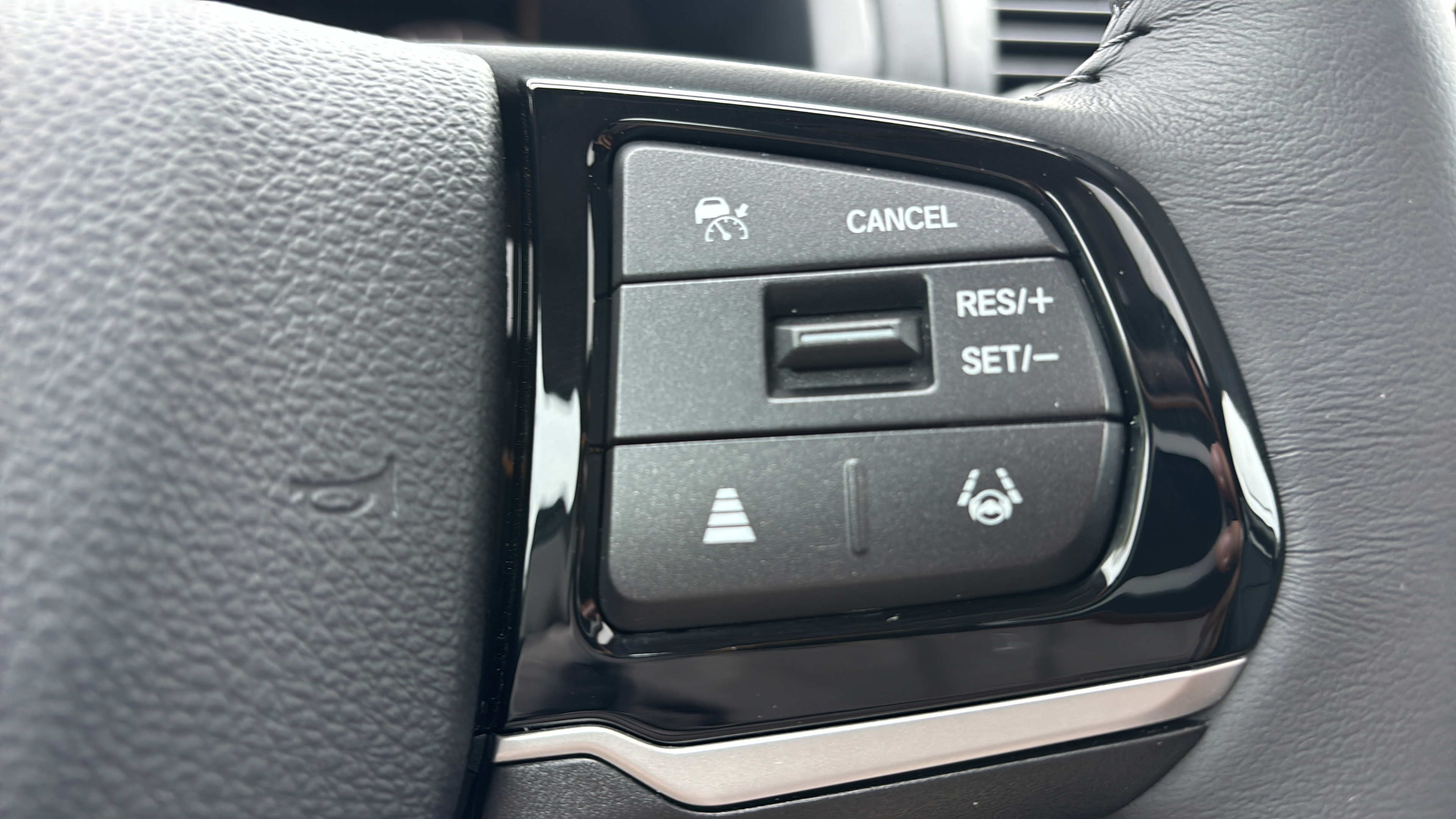 2026 Honda Odyssey EX-L - Photo 31