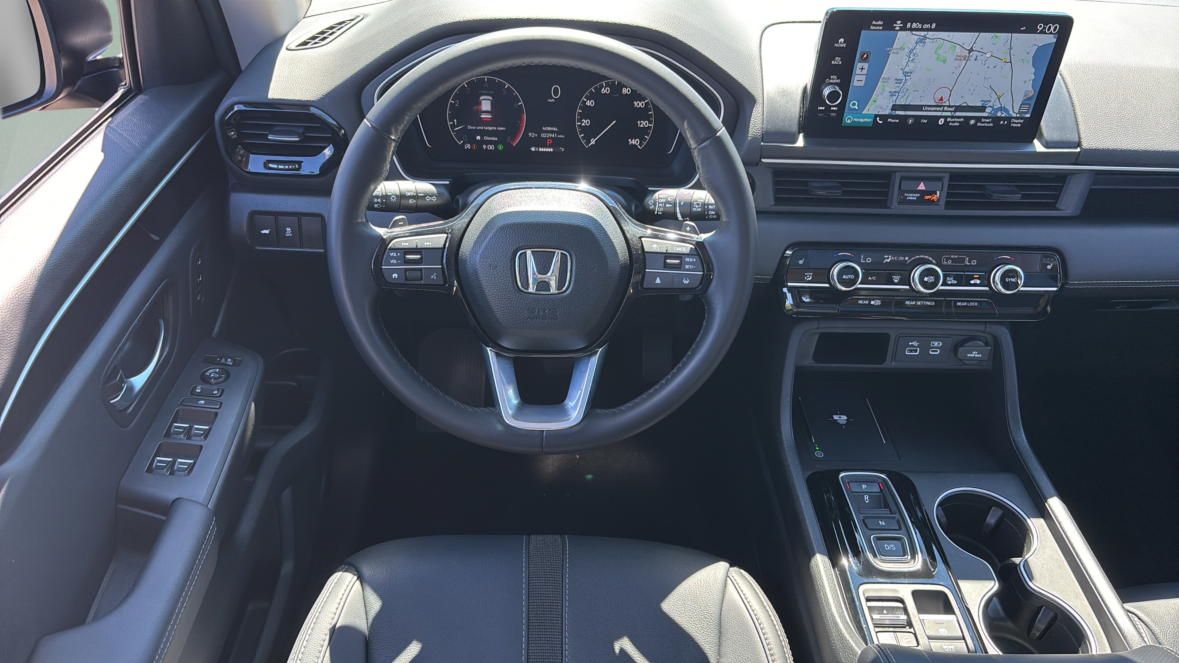 2025 Honda Pilot Touring - Photo 13