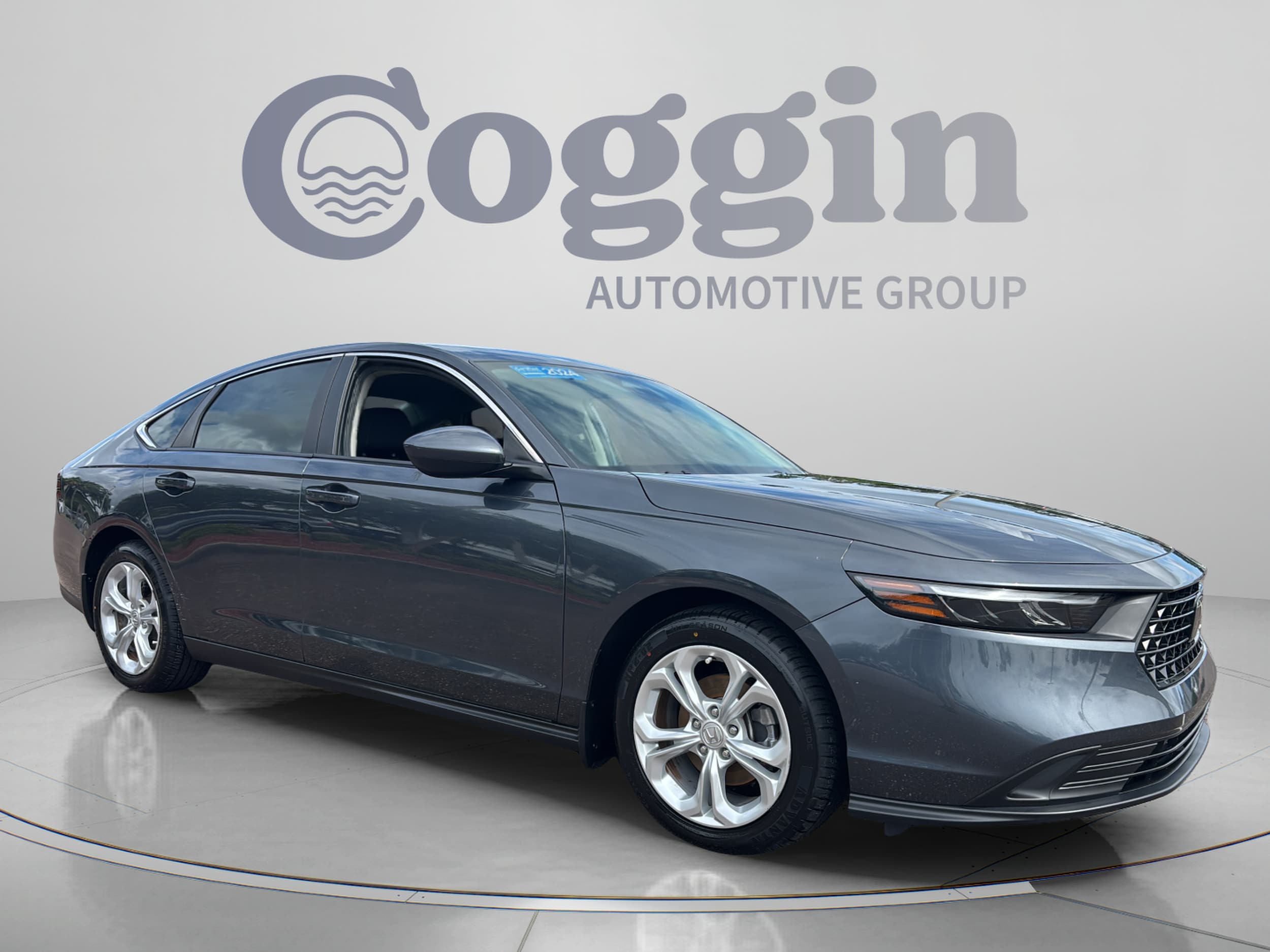 2024 Honda Accord LX - Photo 8