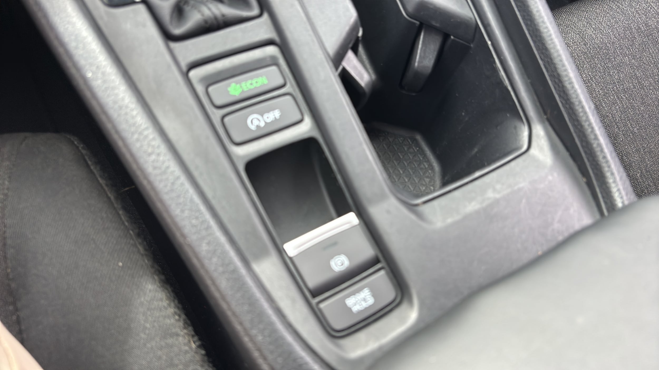 2024 Honda Accord LX - Photo 24