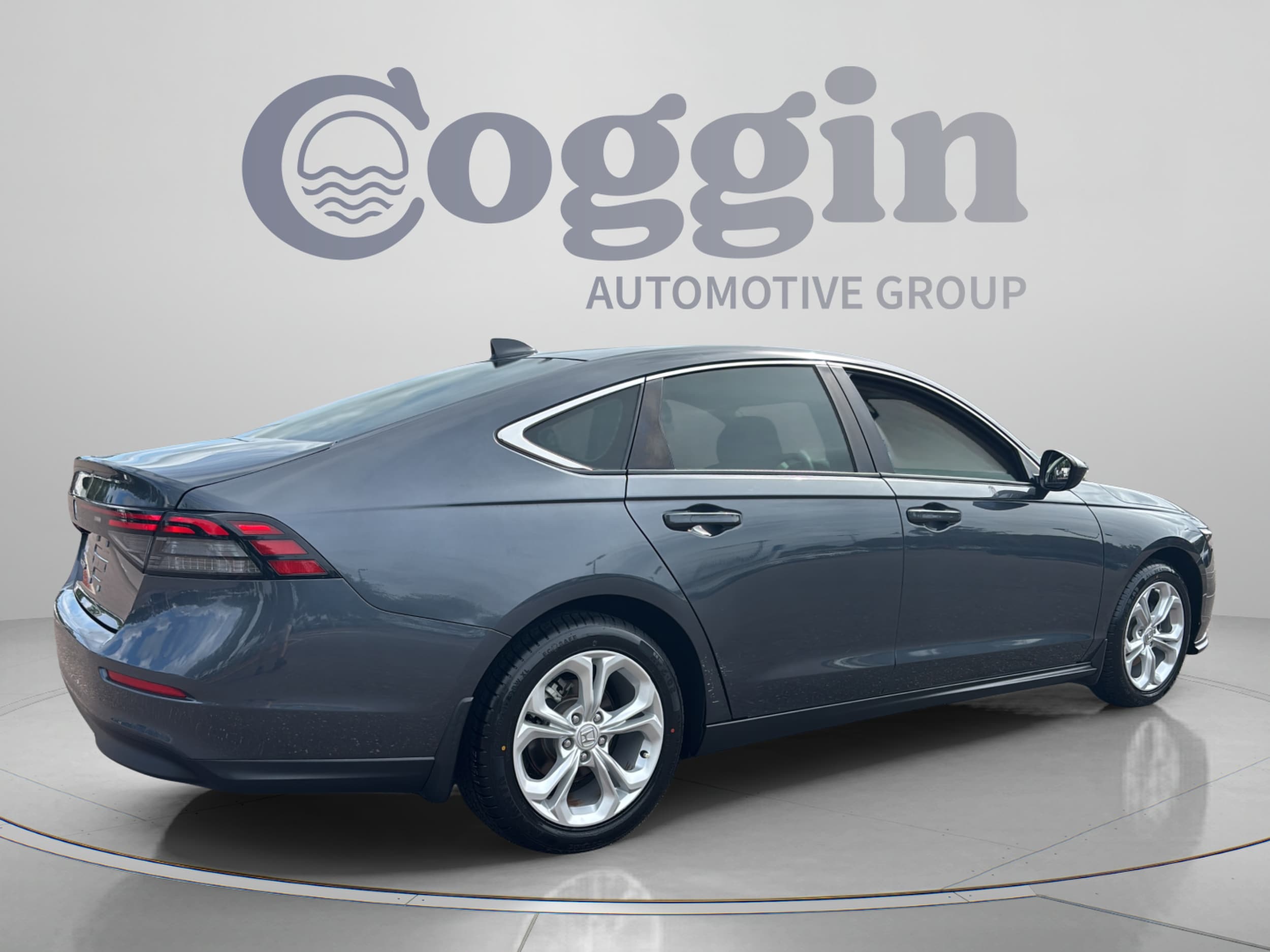 2024 Honda Accord LX - Photo 6