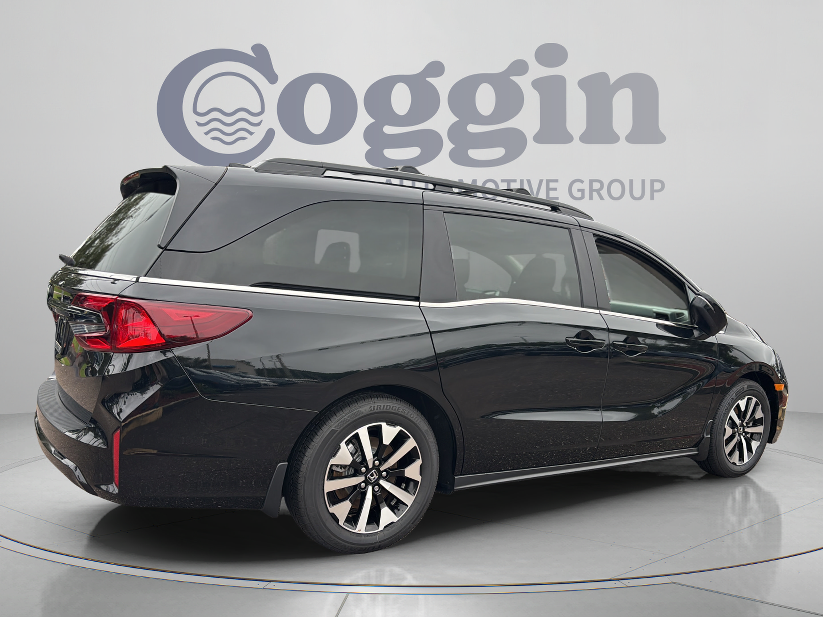 2026 Honda Odyssey EX-L - Photo 7