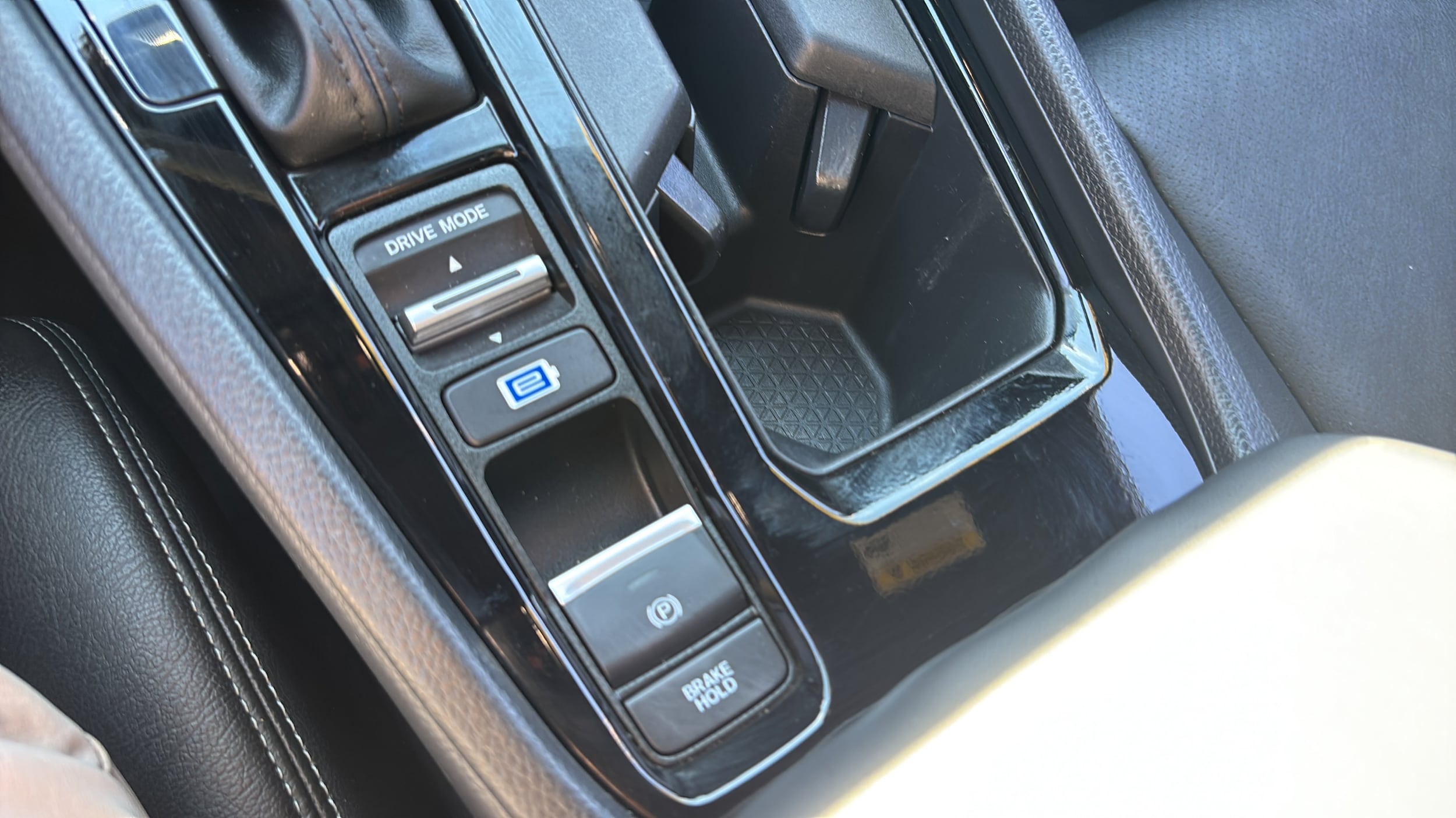 2024 Honda Accord Hybrid Sport - Photo 20