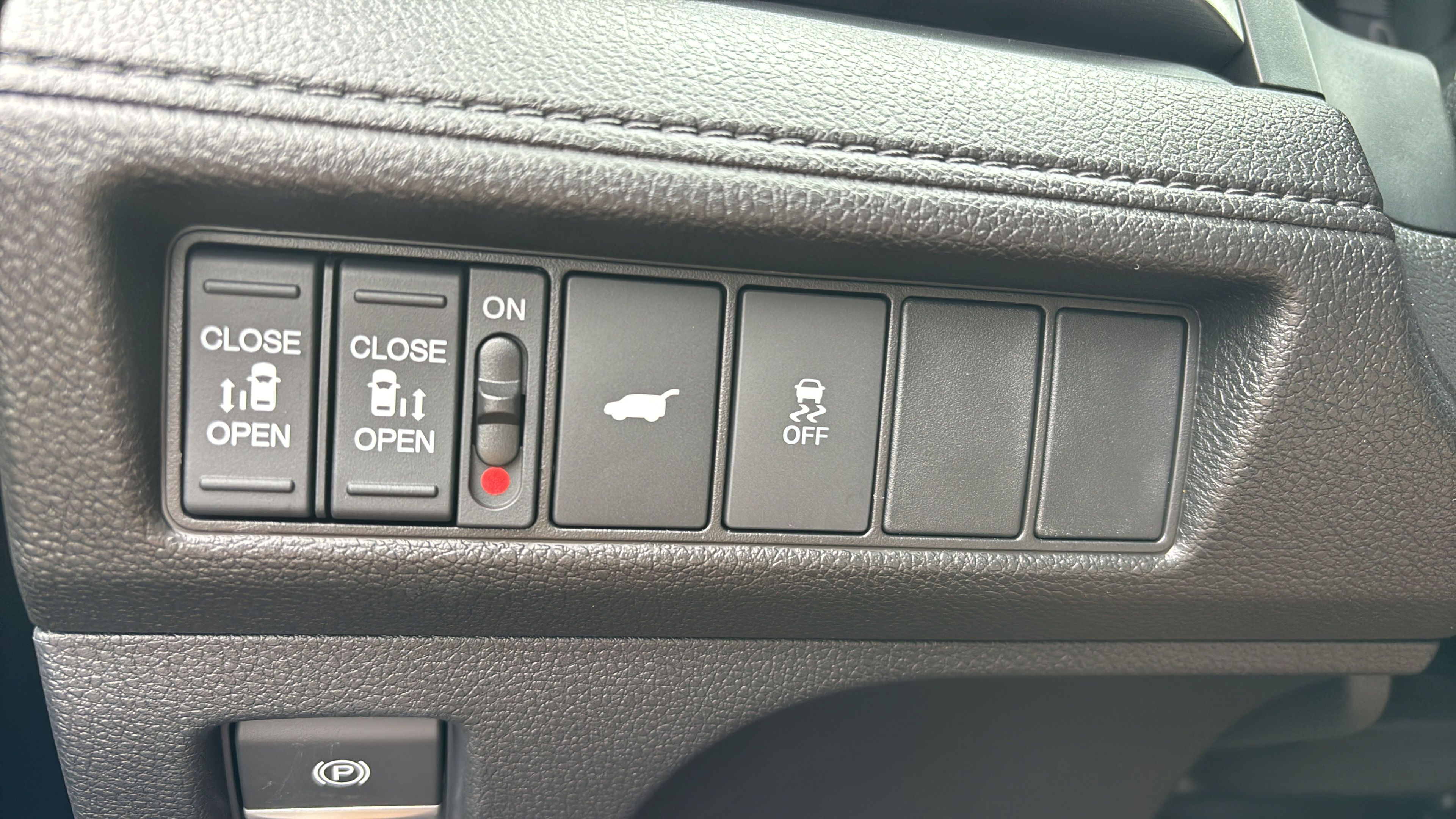 2026 Honda Odyssey EX-L - Photo 23