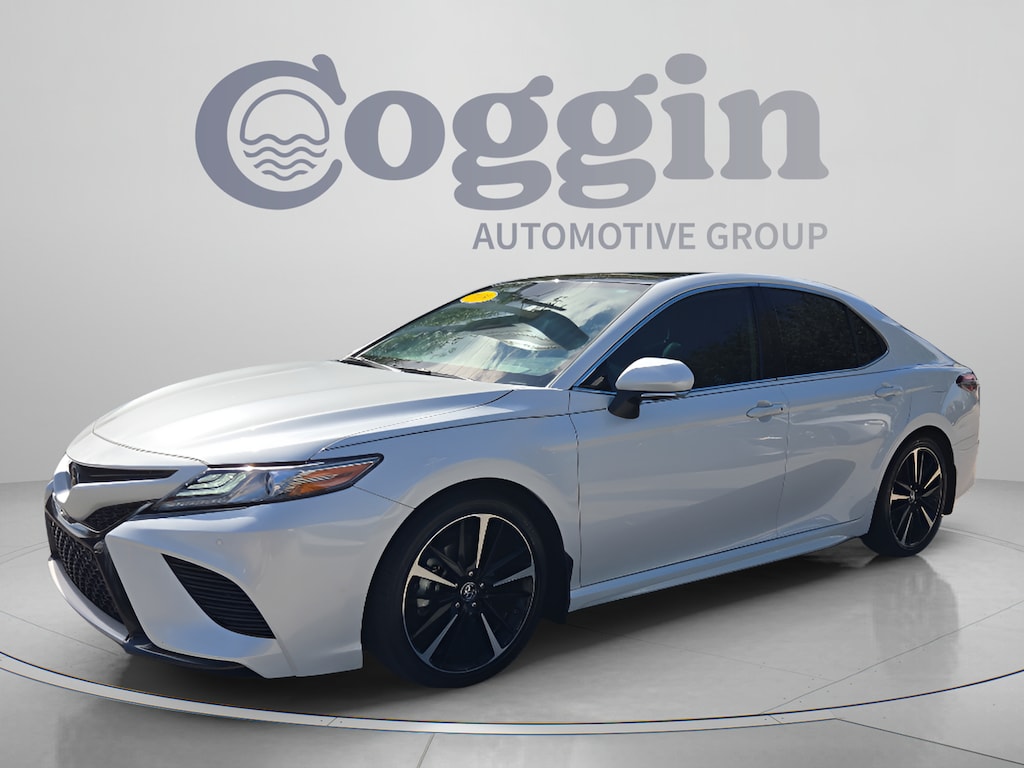 Used 2019 Toyota Camry XSE Sedan