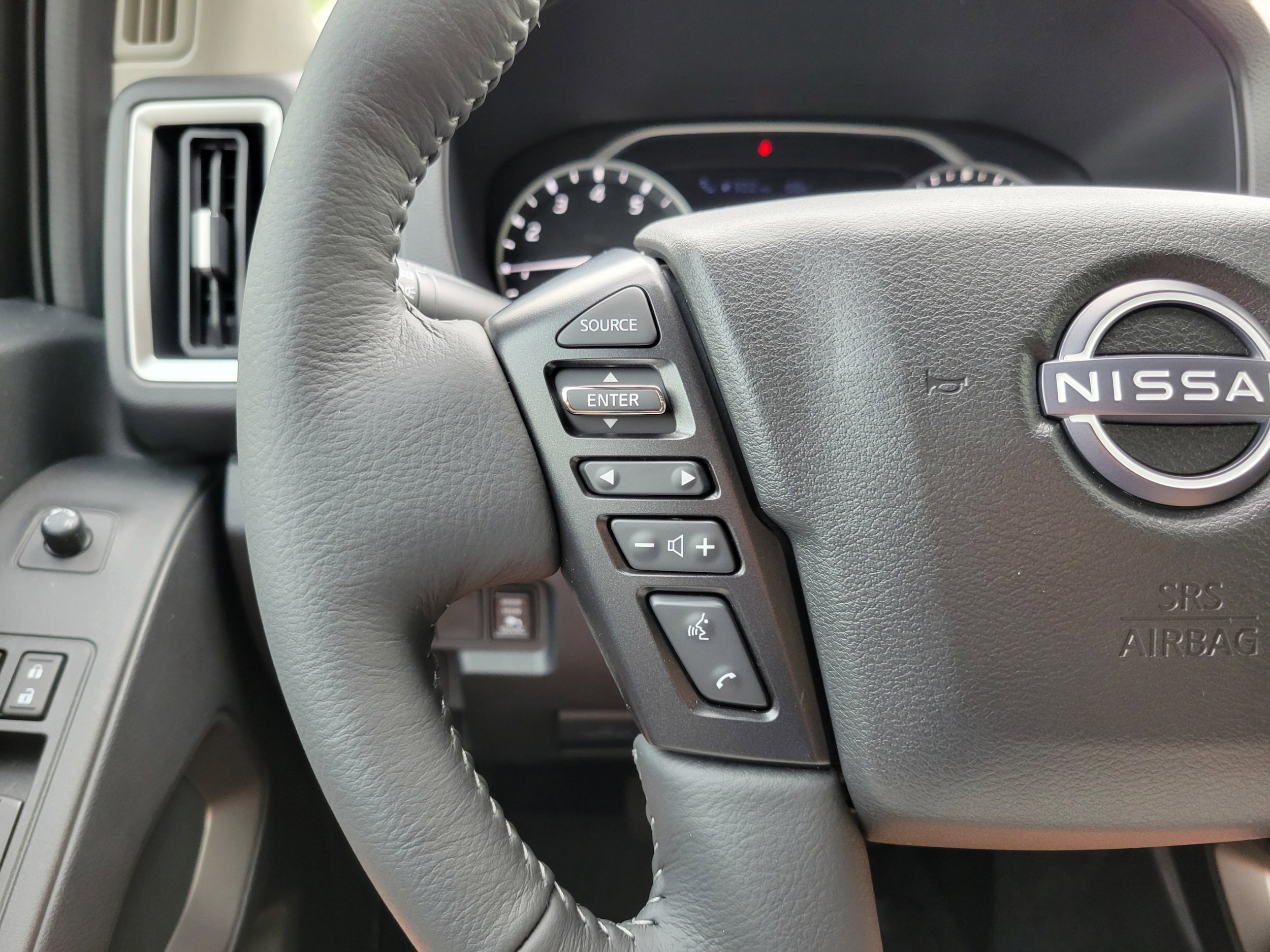 2026 Nissan Frontier SV - Photo 20