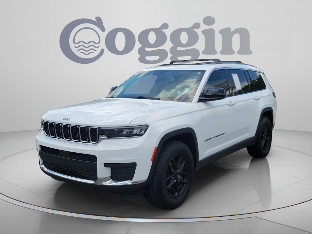 Used 2022 Jeep New Grand Cherokee Laredo SUV
