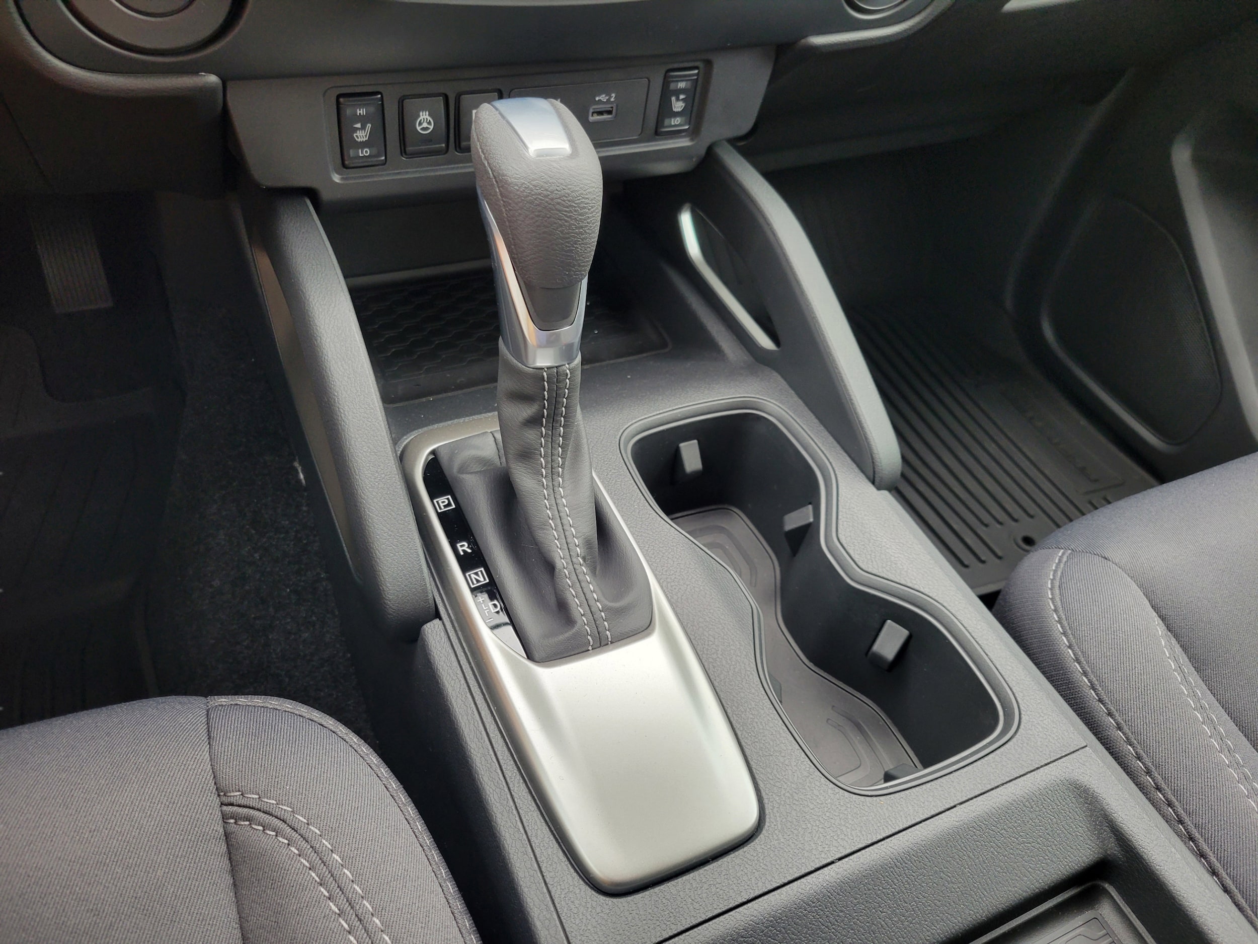 2026 Nissan Frontier SV - Photo 11