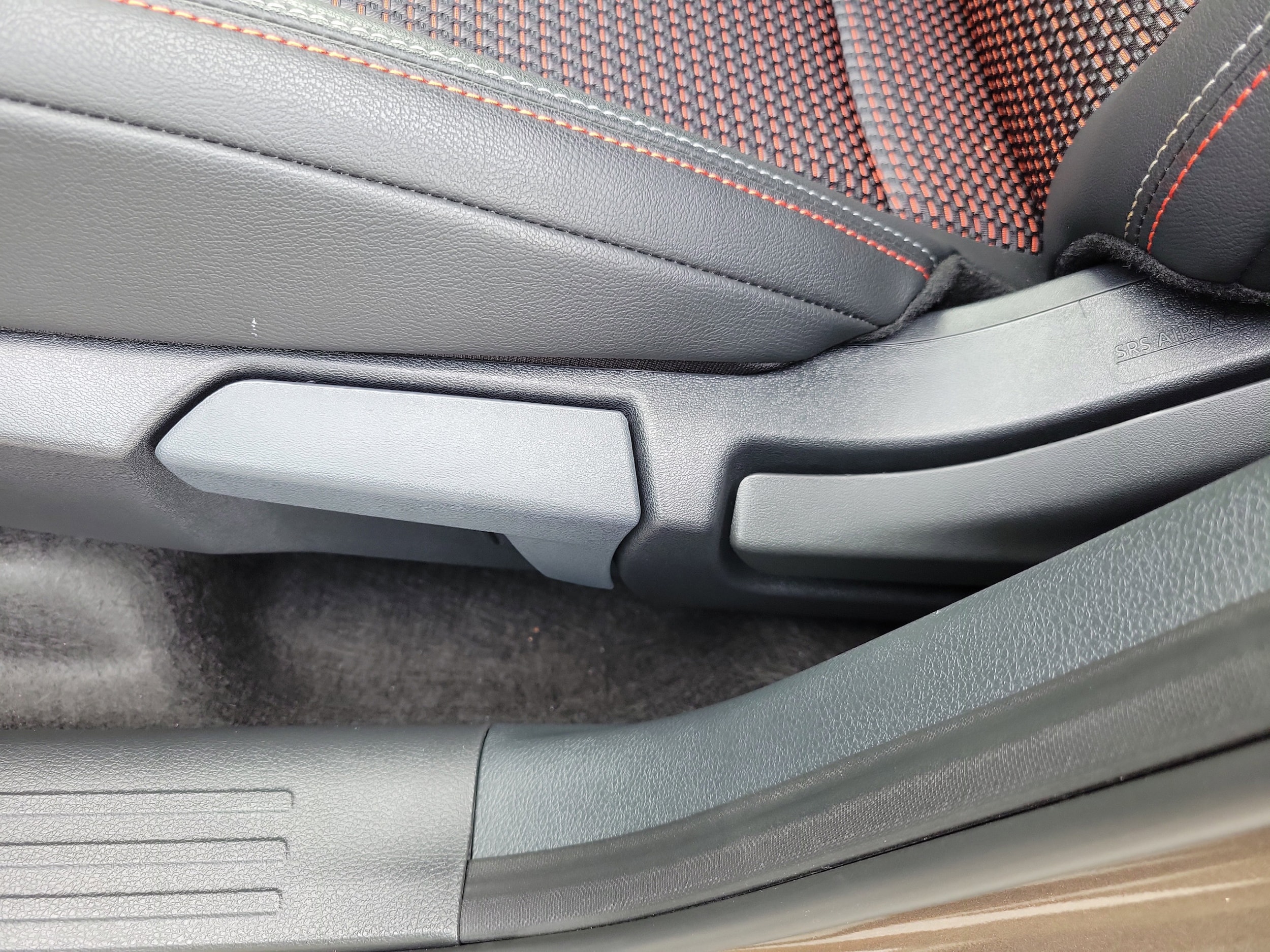 2026 Nissan KICKS SR - Photo 21