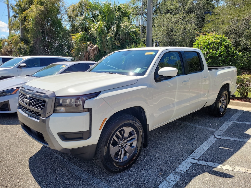 Used 2026 Nissan Frontier SV Truck Crew Cab