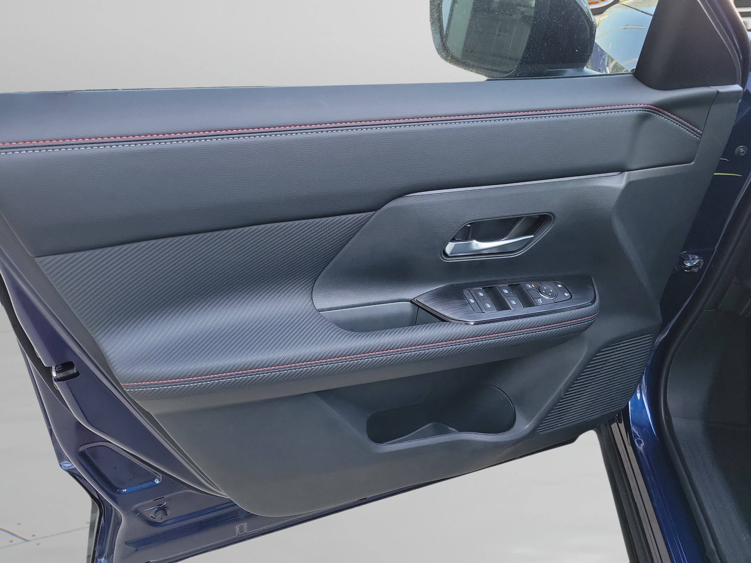 2026 Nissan KICKS SR - Photo 29