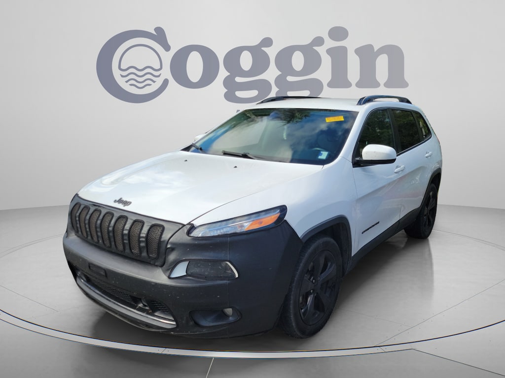 Used 2018 Jeep Cherokee Limited FWD SUV