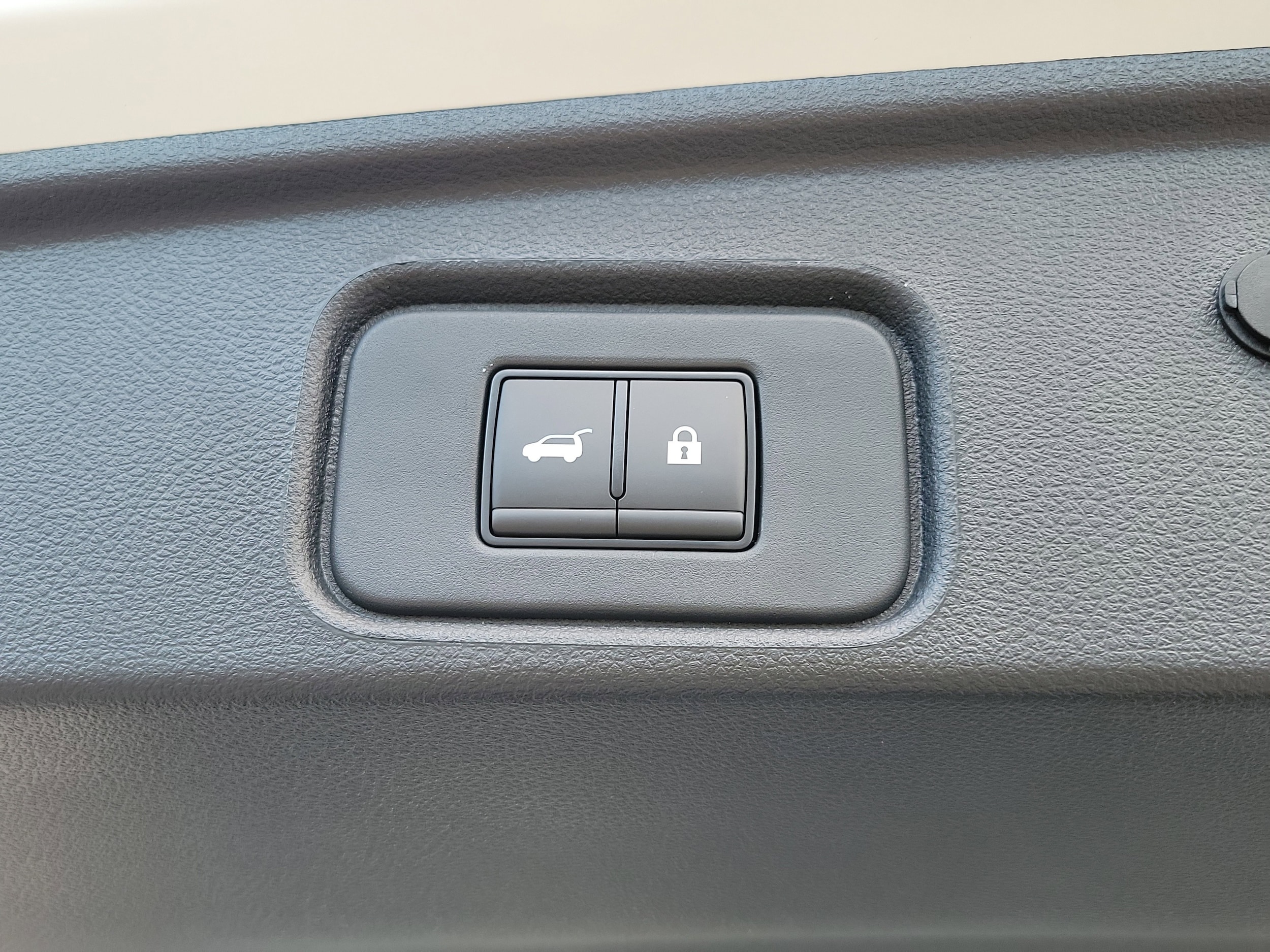 2026 Nissan Pathfinder SL - Photo 10