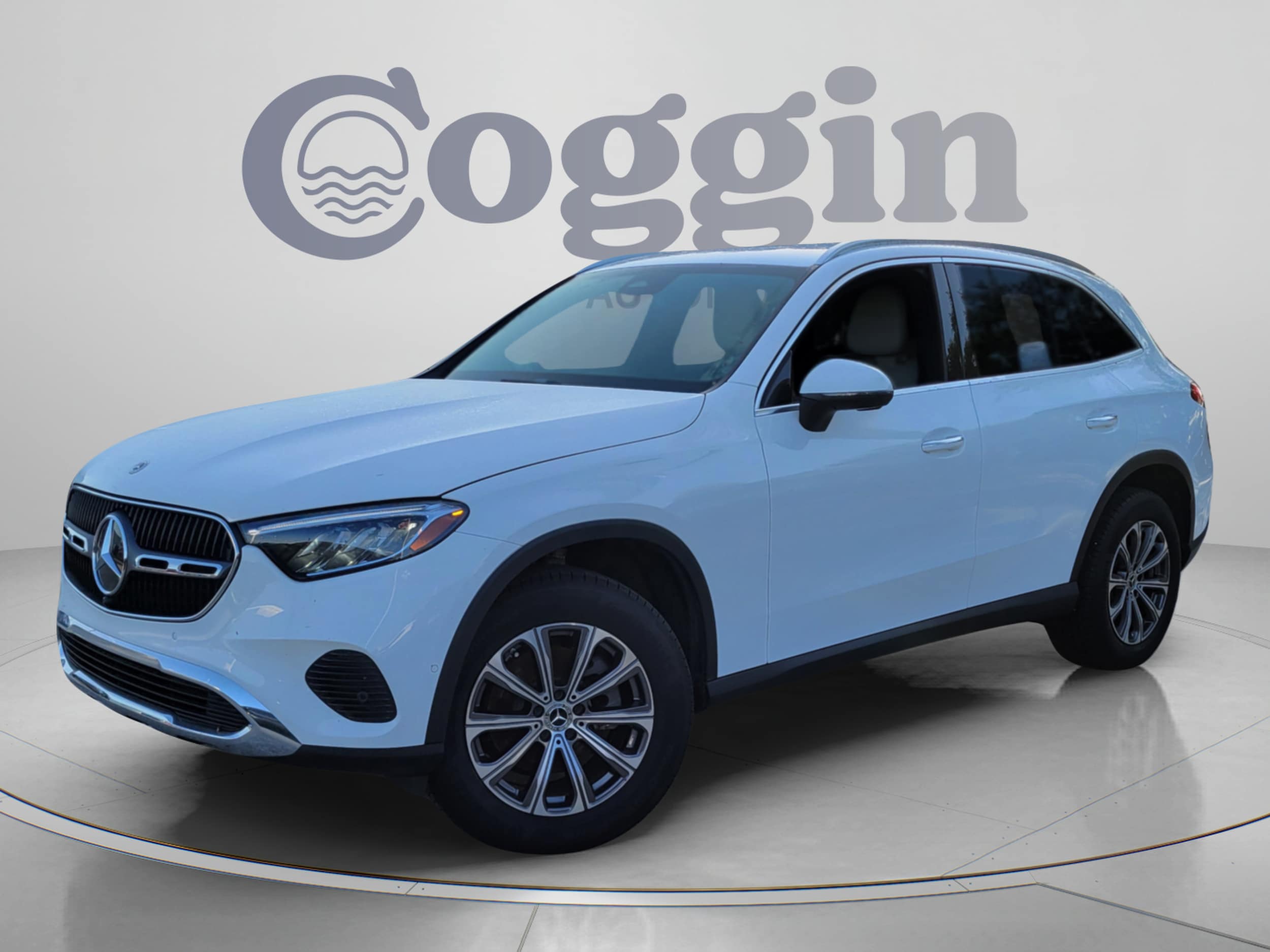 2023 Mercedes-Benz GLC