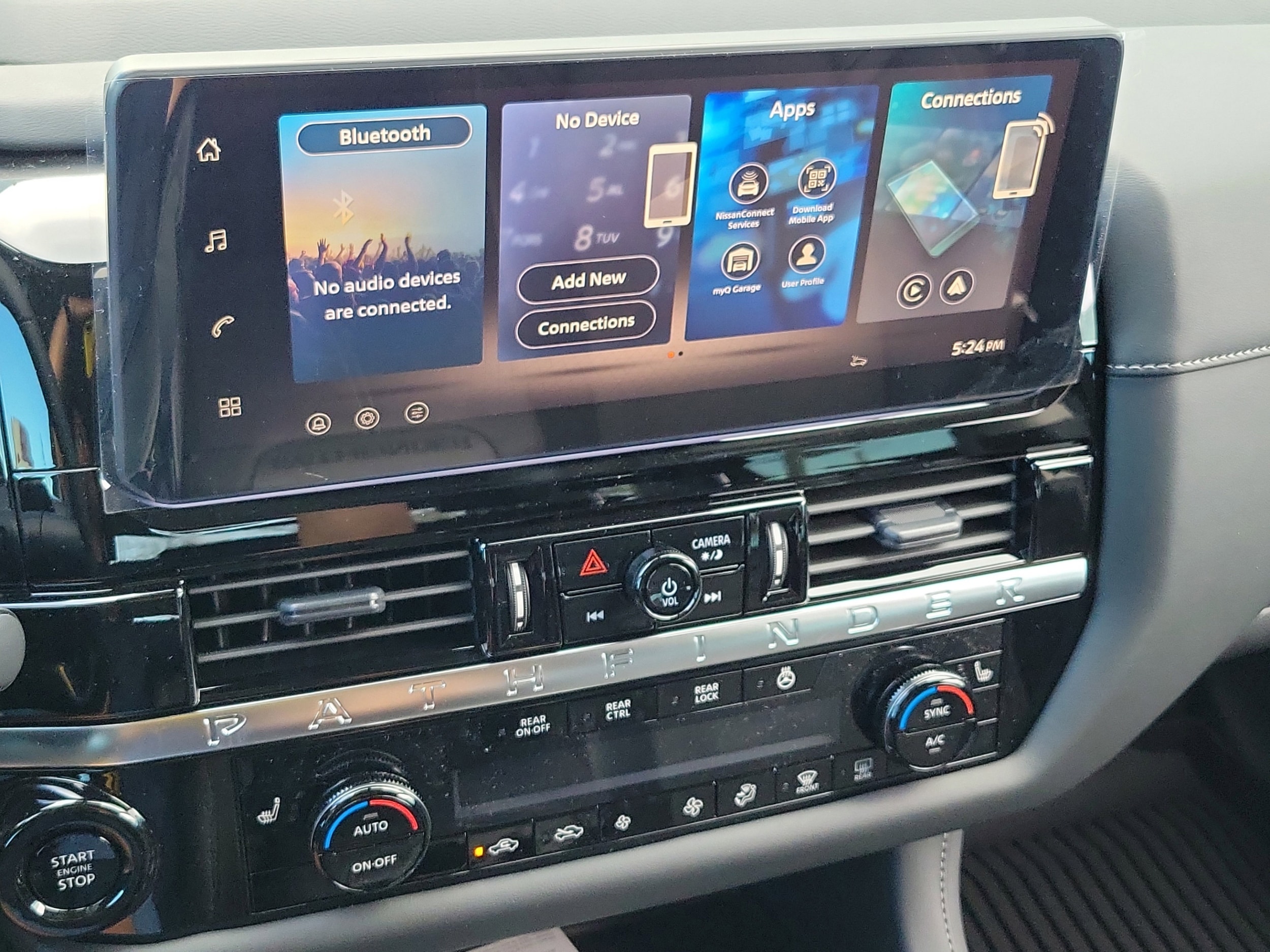 2026 Nissan Pathfinder SL - Photo 24