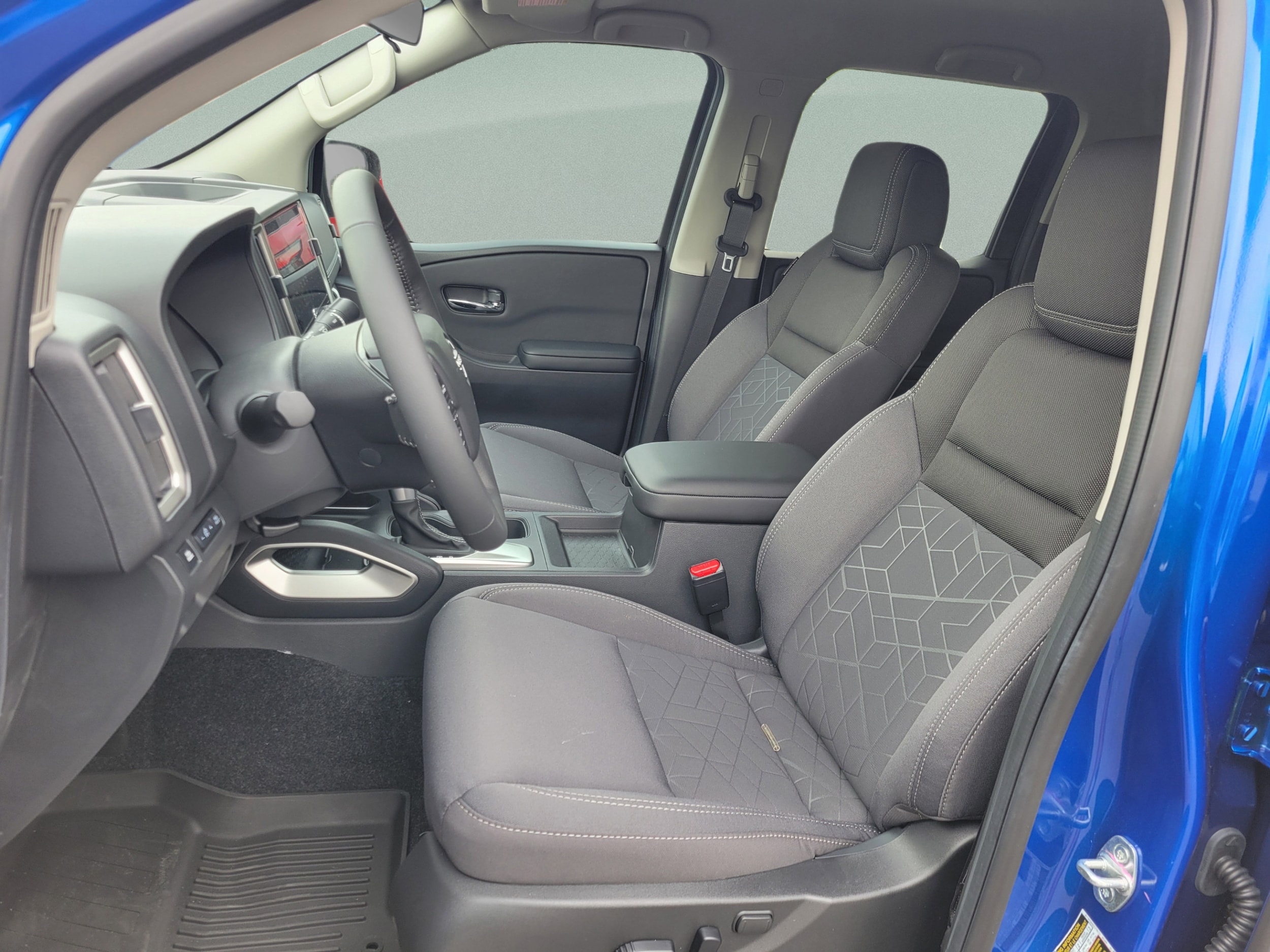 2026 Nissan Frontier SV - Photo 22