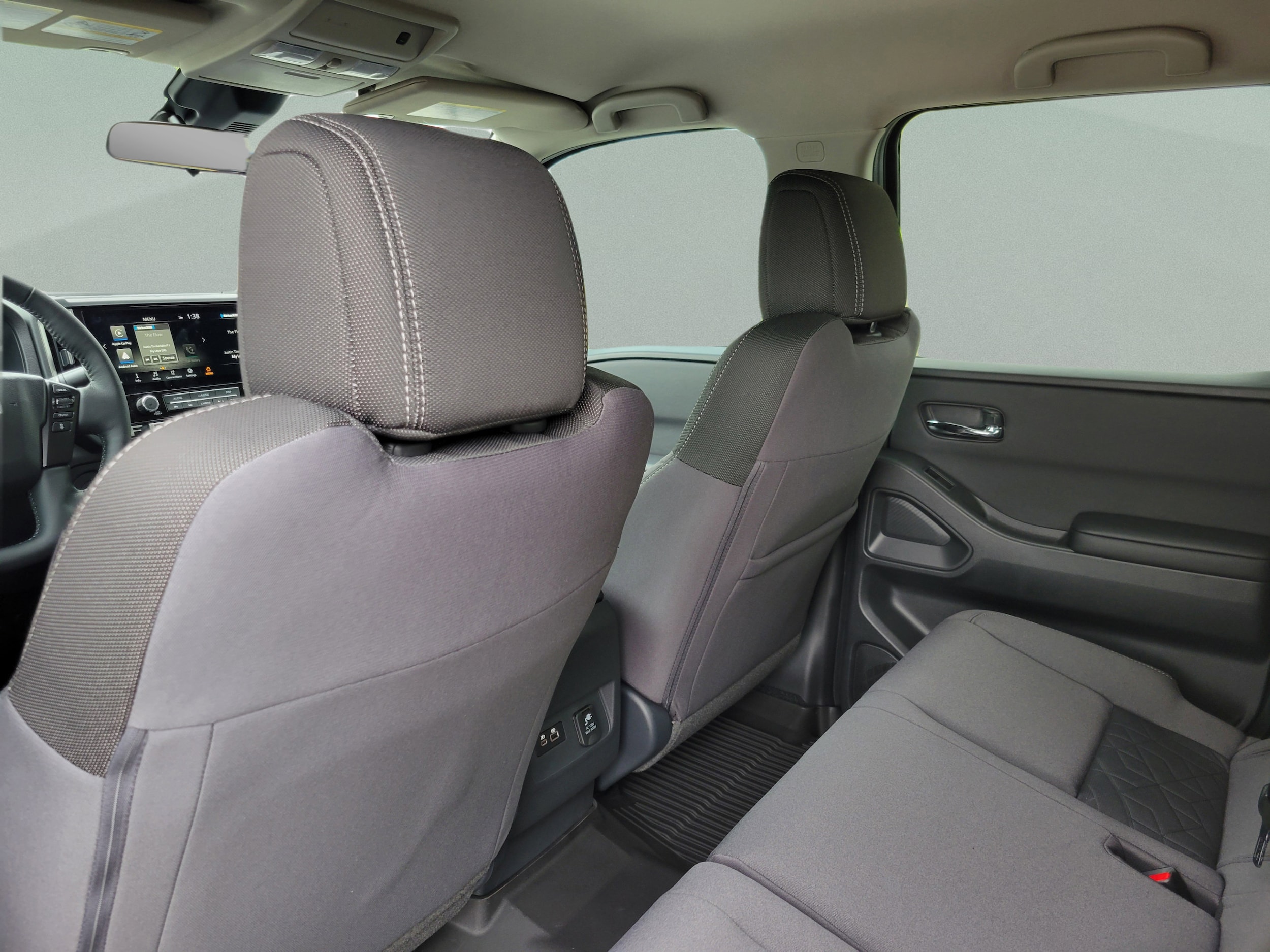 2026 Nissan Frontier SV - Photo 30
