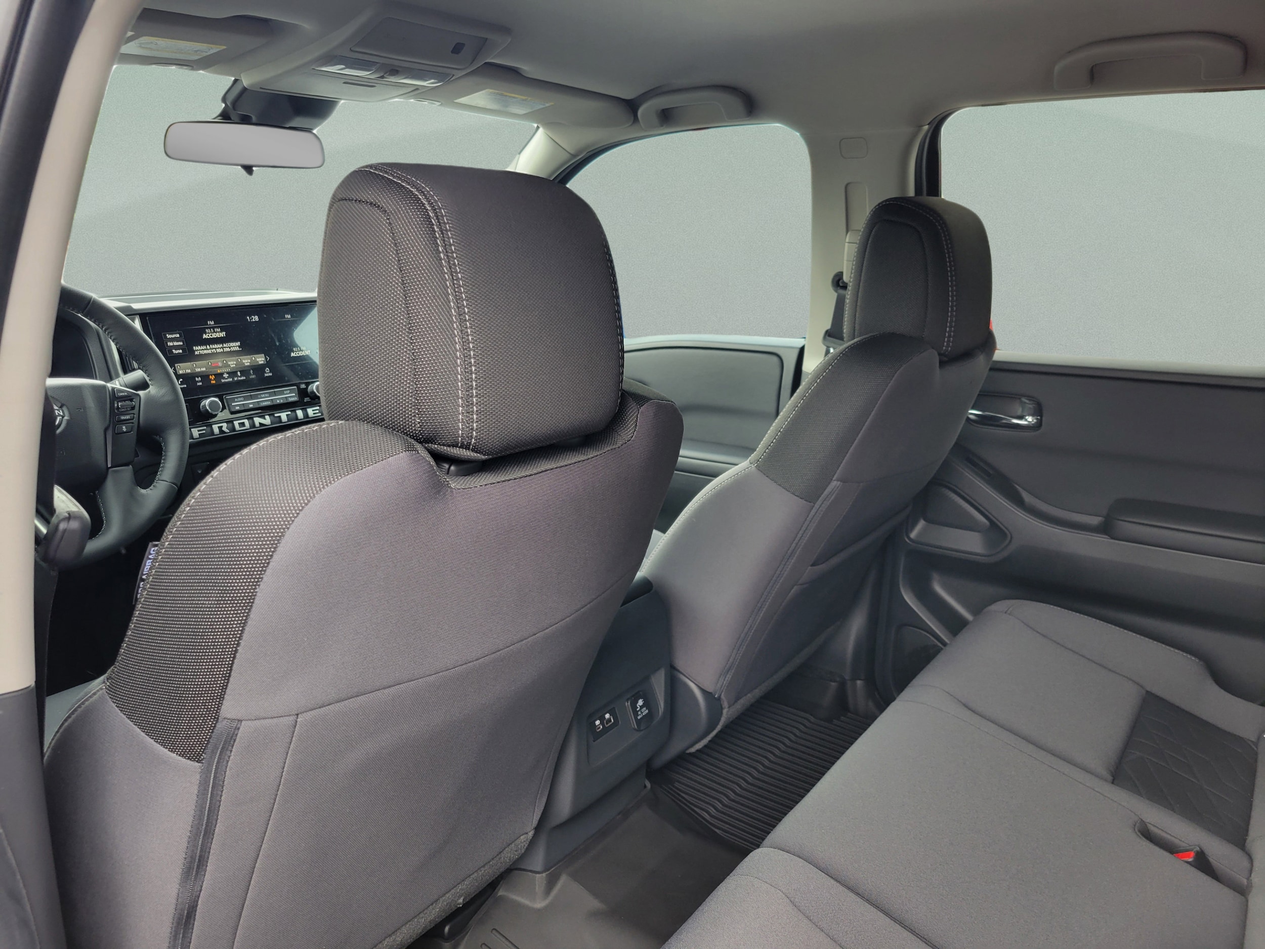 2026 Nissan Frontier SV - Photo 29