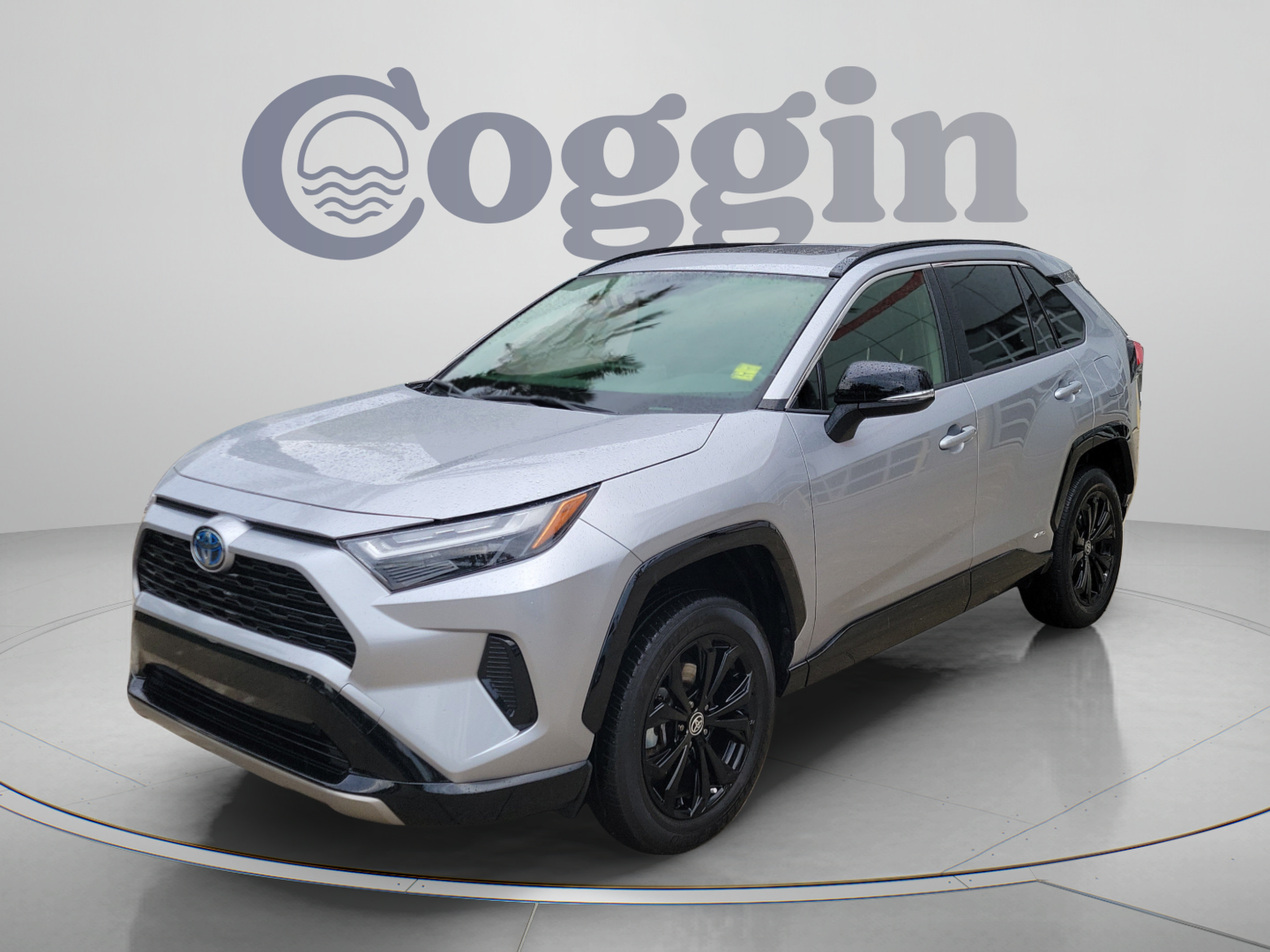  Toyota RAV4 Hybrid