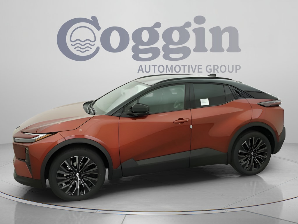 New 2026 Toyota C-HR XSE SUV