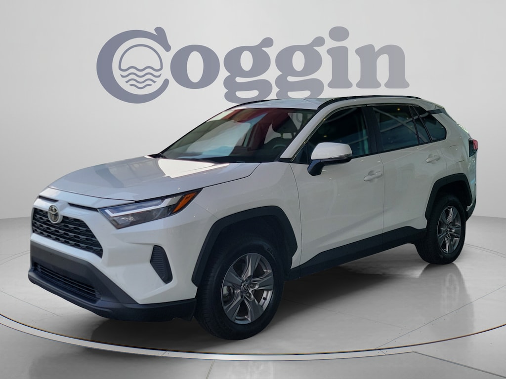 Used 2024 Toyota RAV4 XLE SUV