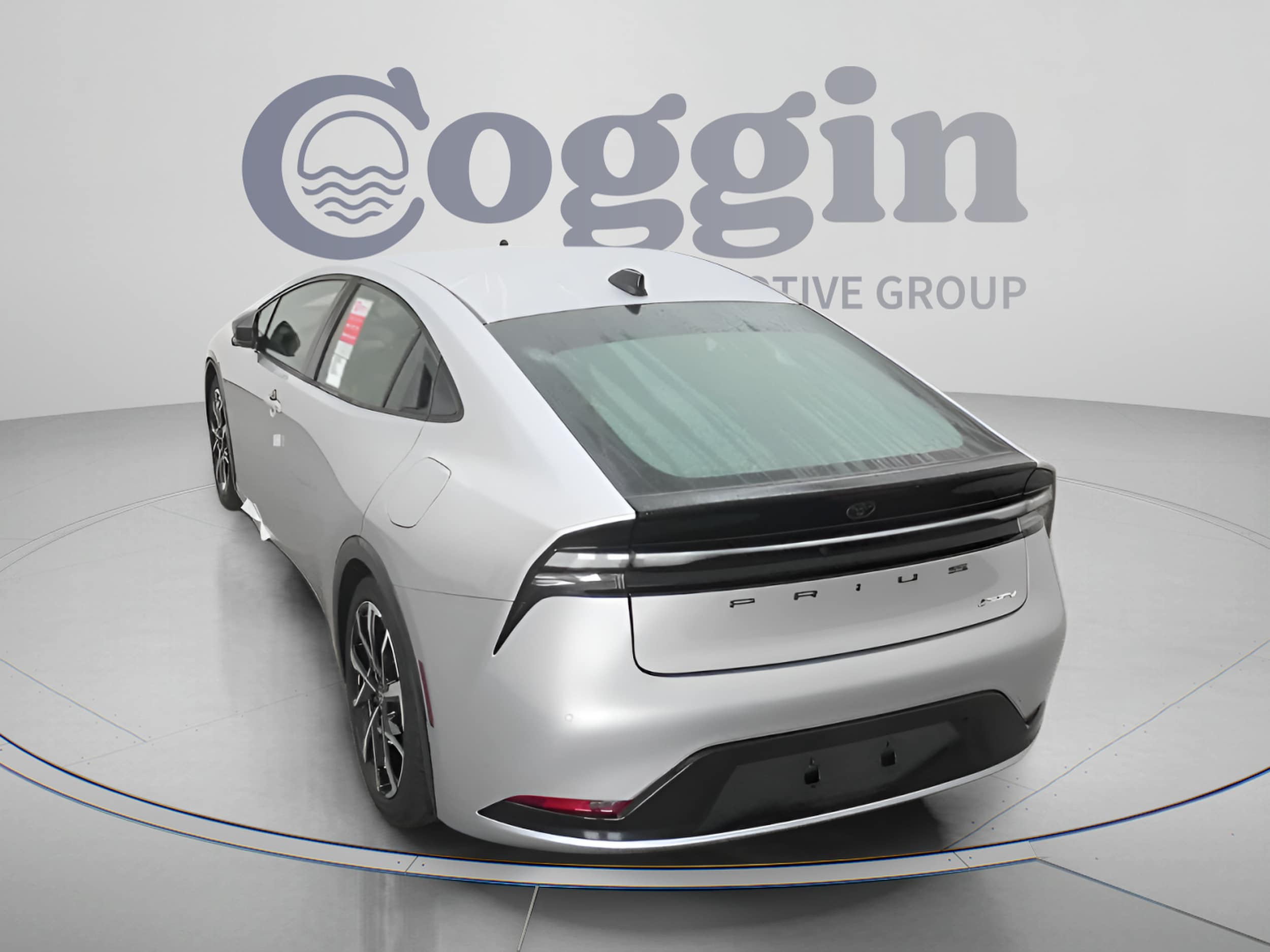 2026 Toyota Prius Plug-in Hybrid XSE - Photo 12