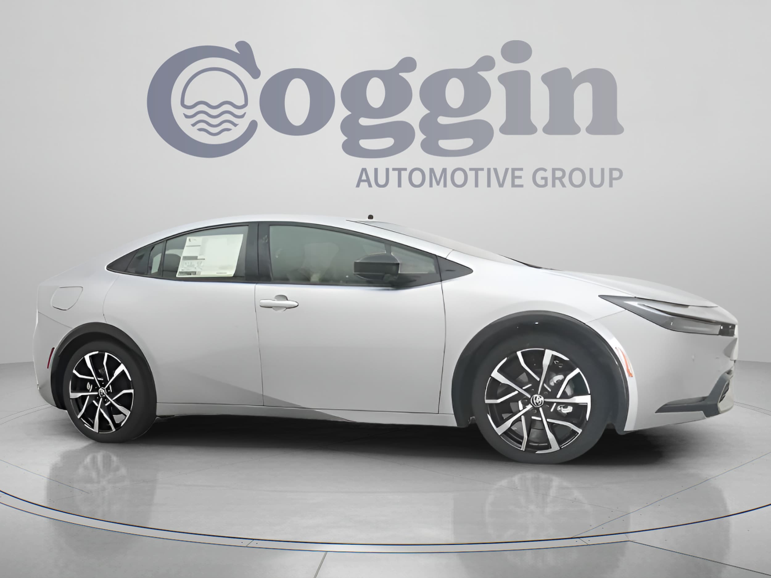2026 Toyota Prius Plug-in Hybrid XSE - Photo 41