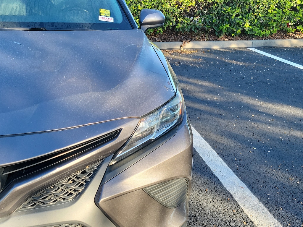 Used 2019 Toyota Camry SE Sedan