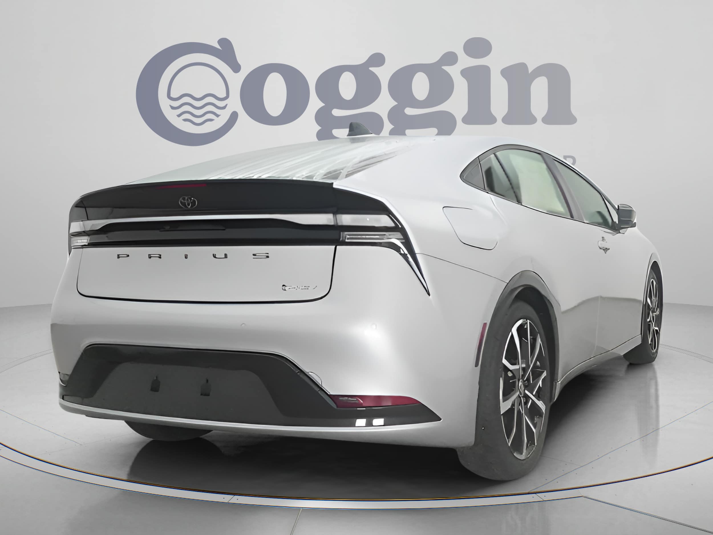 2026 Toyota Prius Plug-in Hybrid XSE - Photo 18